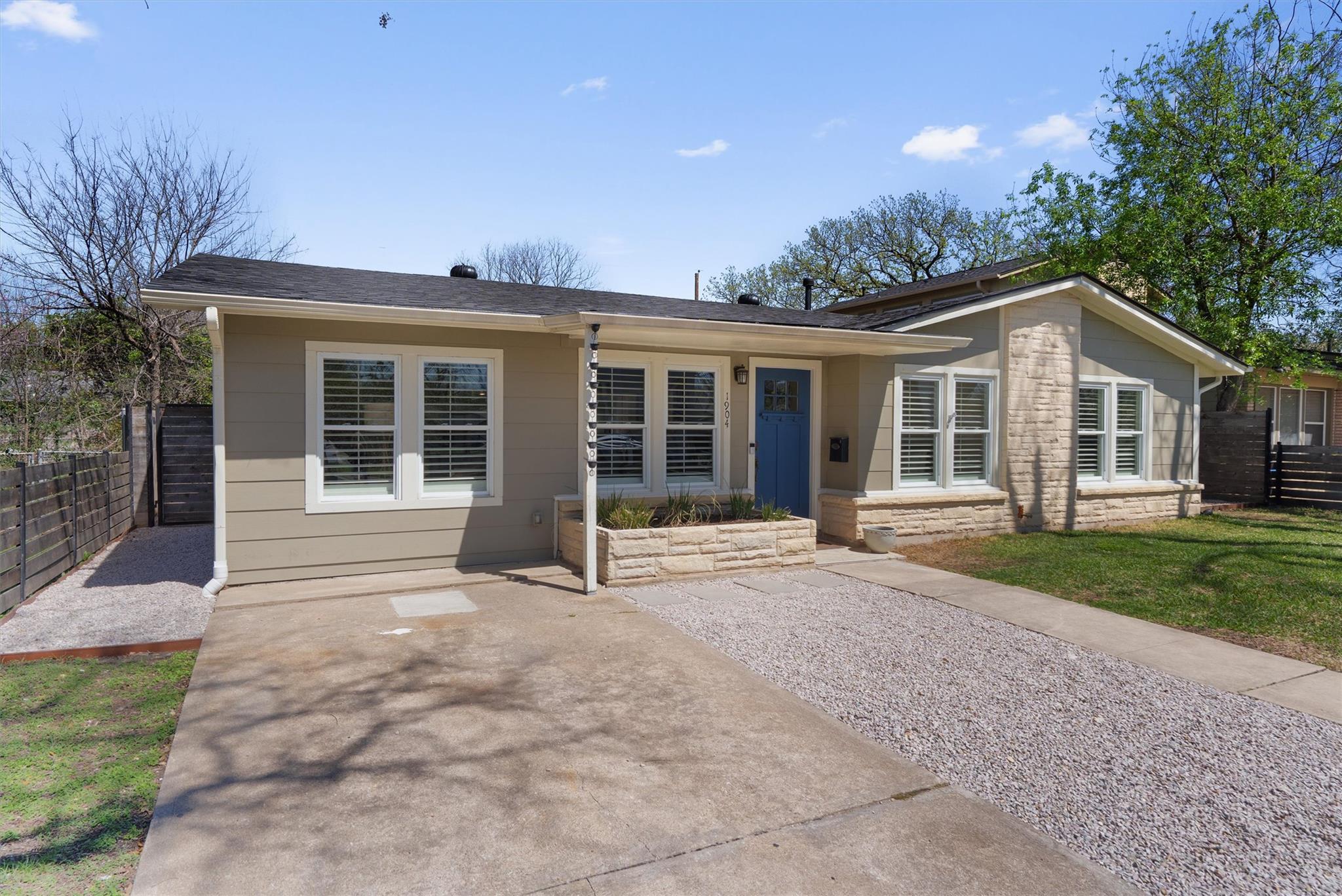 1904 Morrow St, Austin, TX 78757