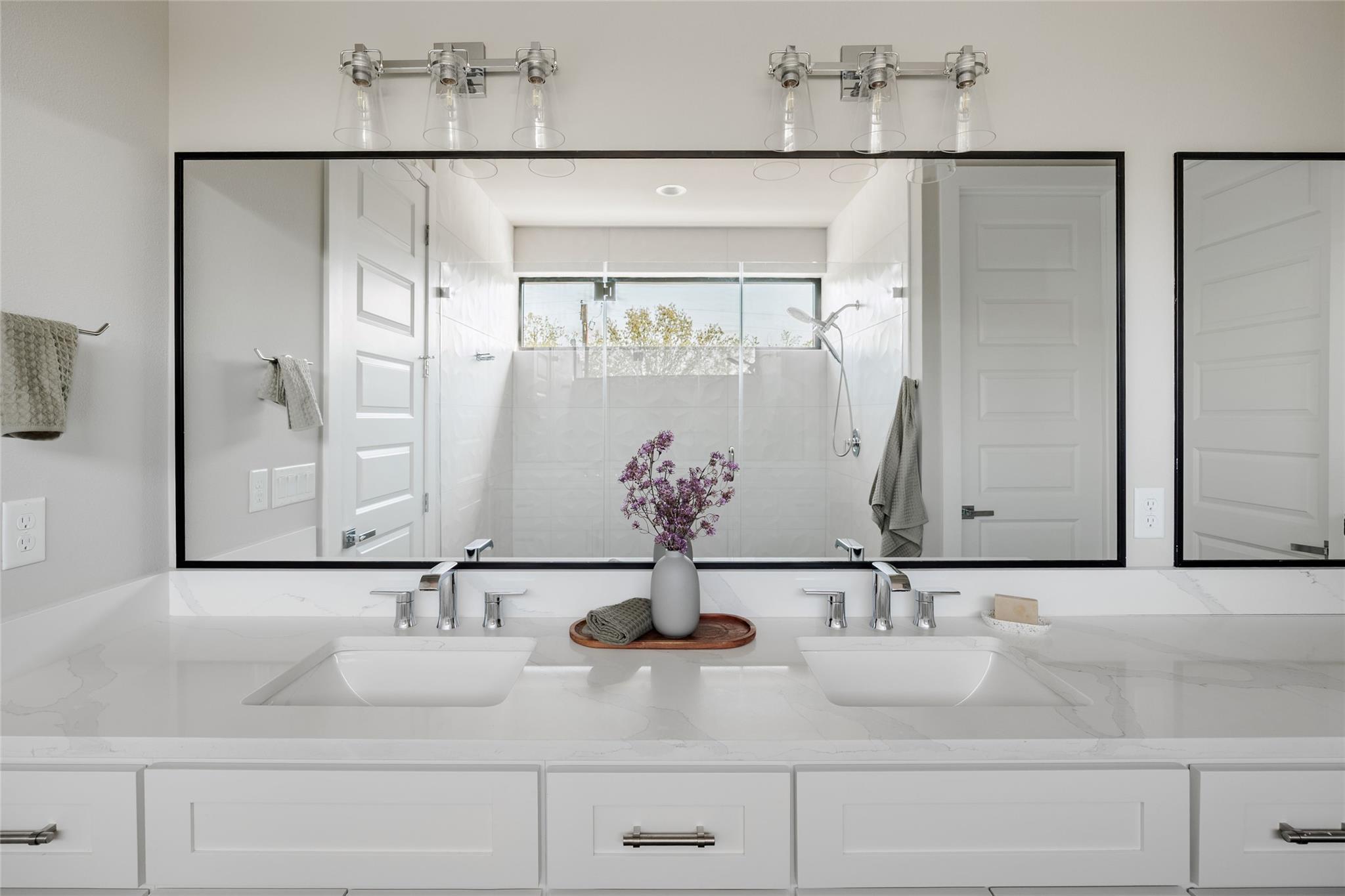 2100 Chicon St, Austin, TX 78722