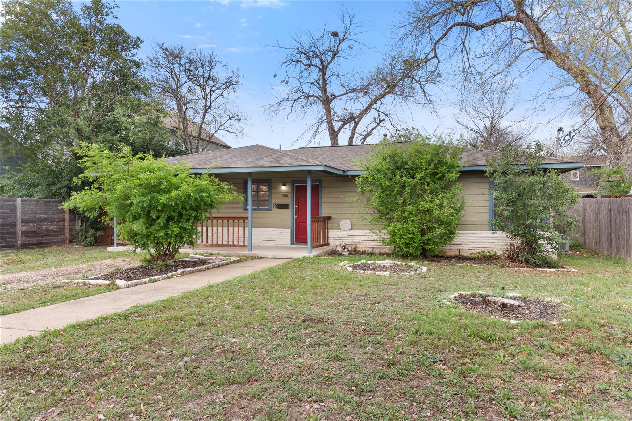 1900 Justin Ln, Austin, TX 78757