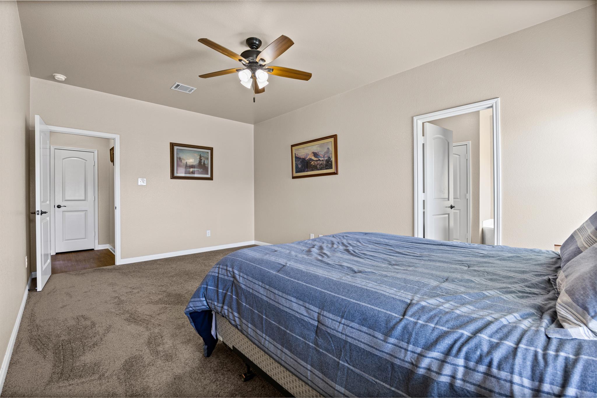 1205 Twin Estates Dr, Kyle, TX 78640