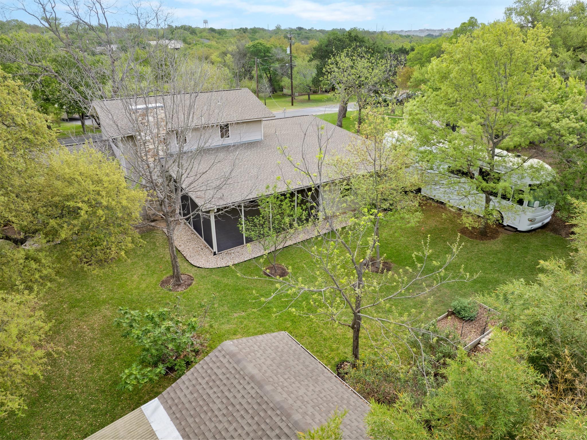 320 Ridgecrest Rd, Georgetown, TX 78628