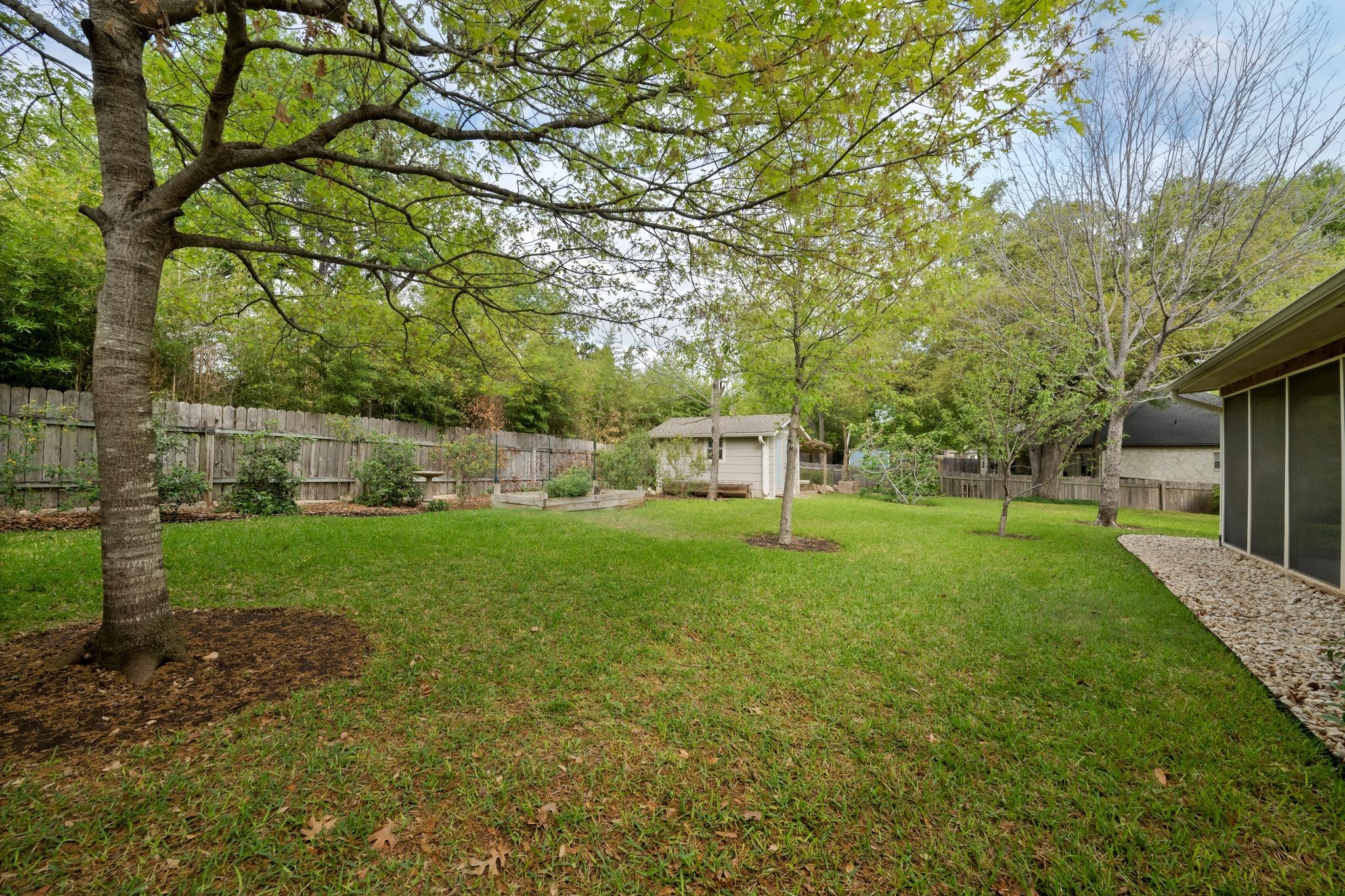 320 Ridgecrest Rd, Georgetown, TX 78628