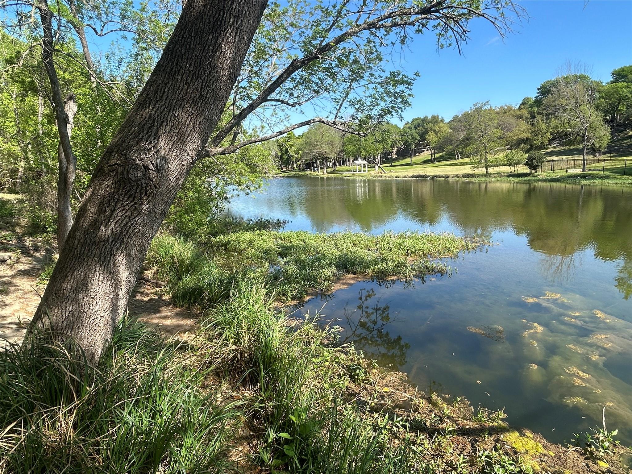 320 Ridgecrest Rd, Georgetown, TX 78628