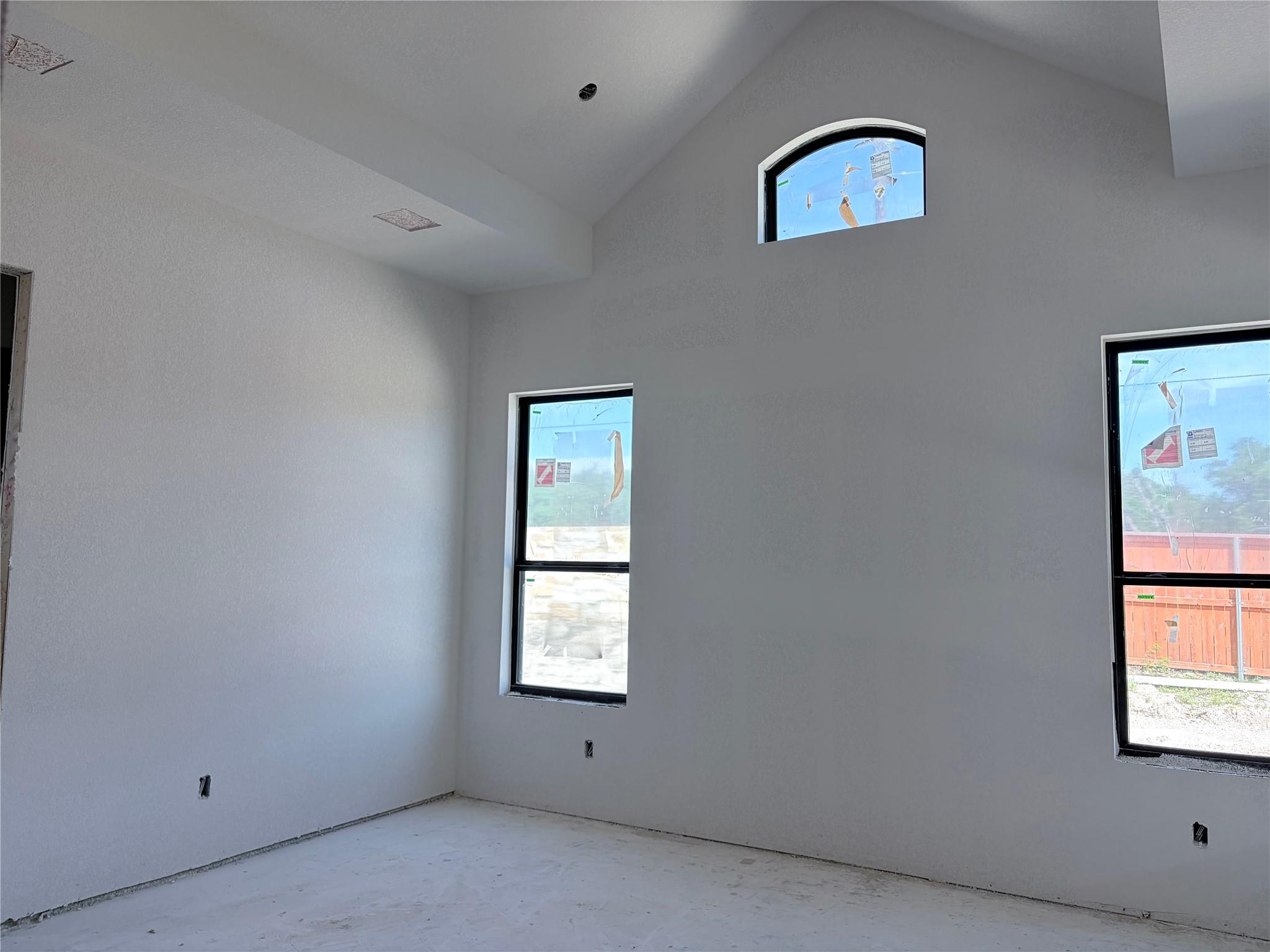 205 West Faulkner St, Liberty Hill, TX 78642
