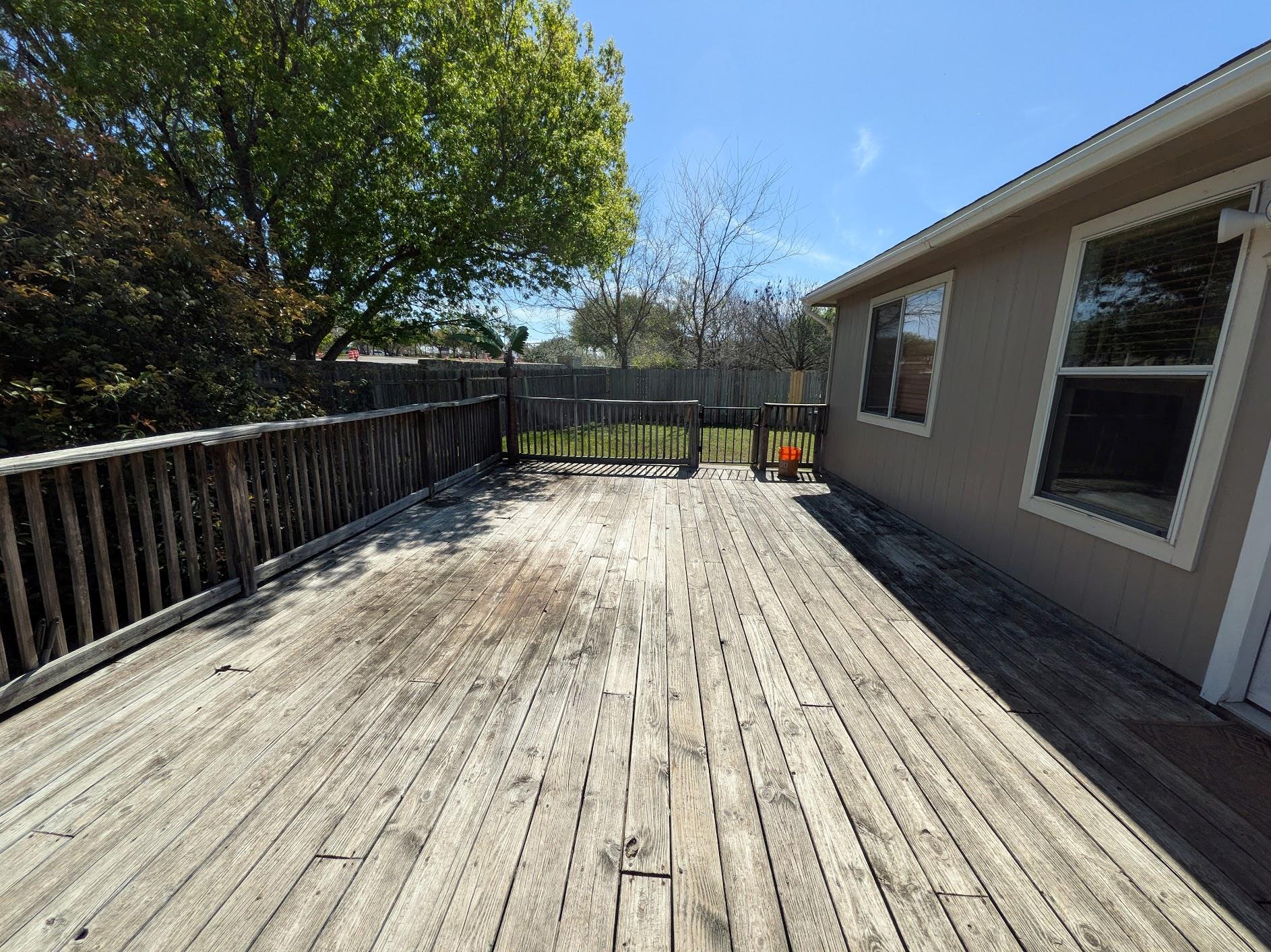 1800 Twisted Oak Dr, Leander, TX 78641