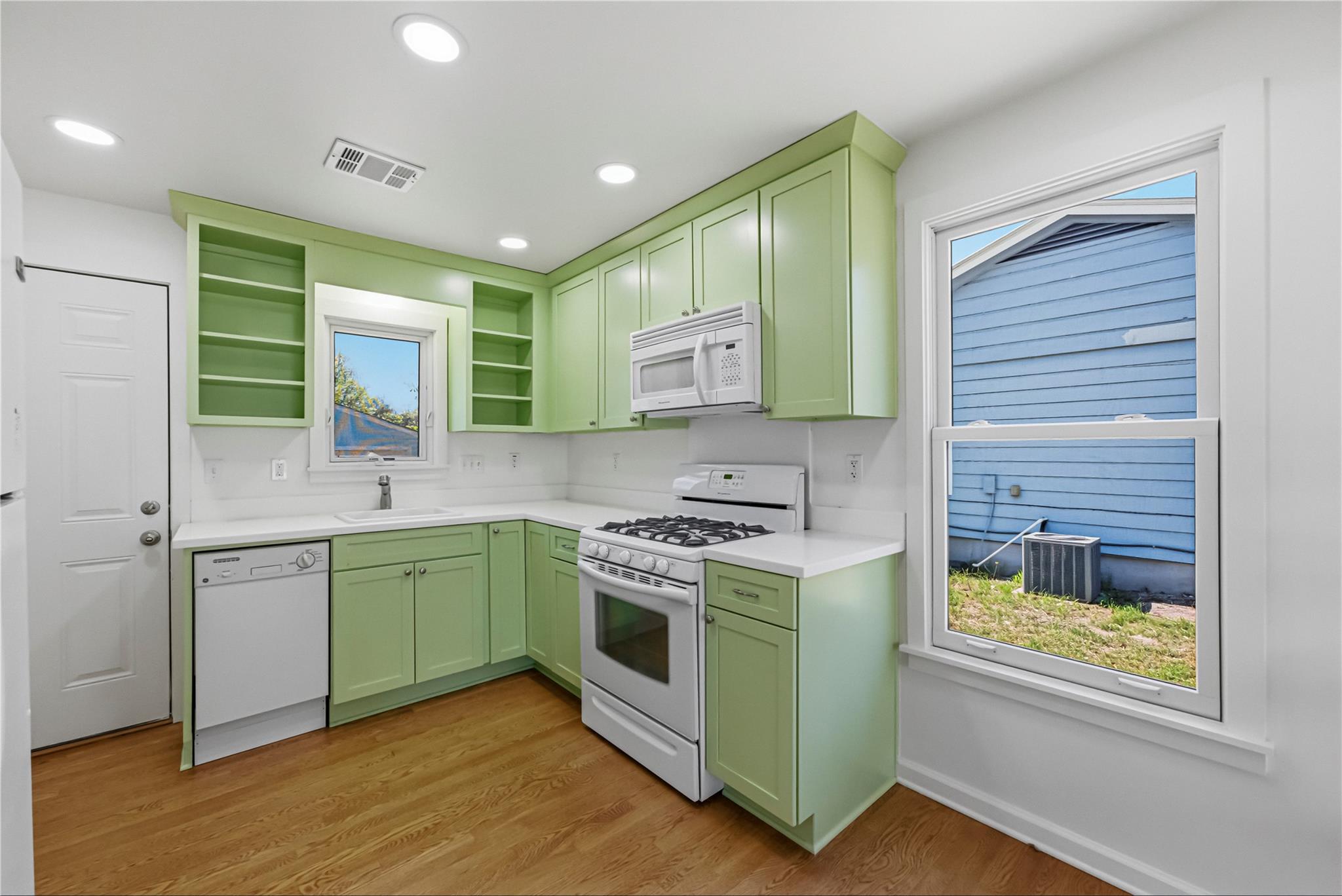 503 W Croslin St, Austin, TX 78752