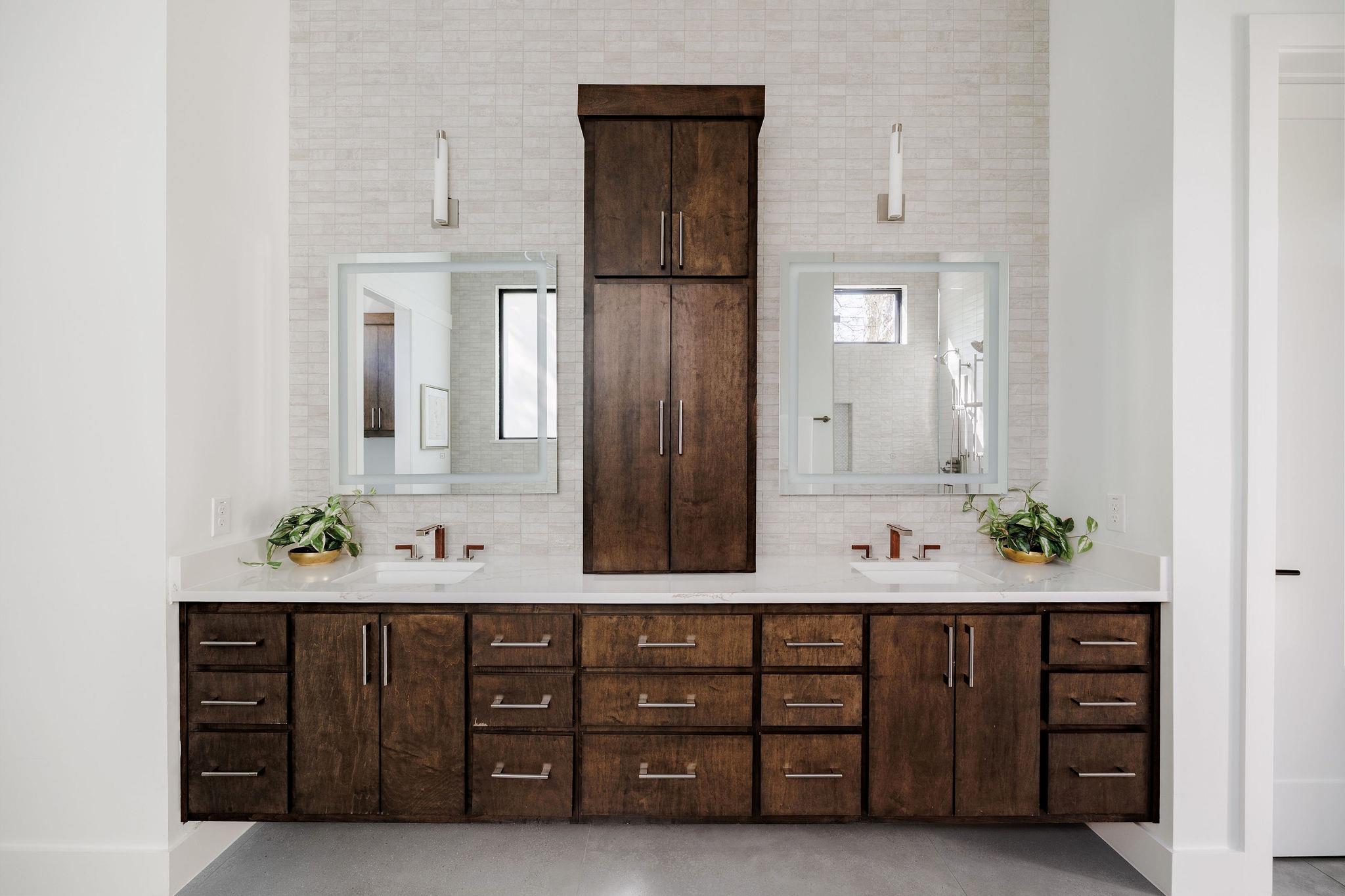 2504 Bluffview Dr, Austin, TX 78704