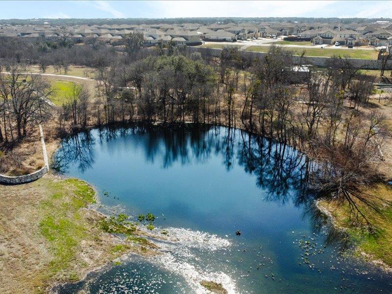 200 Draco St, Georgetown, TX 78628