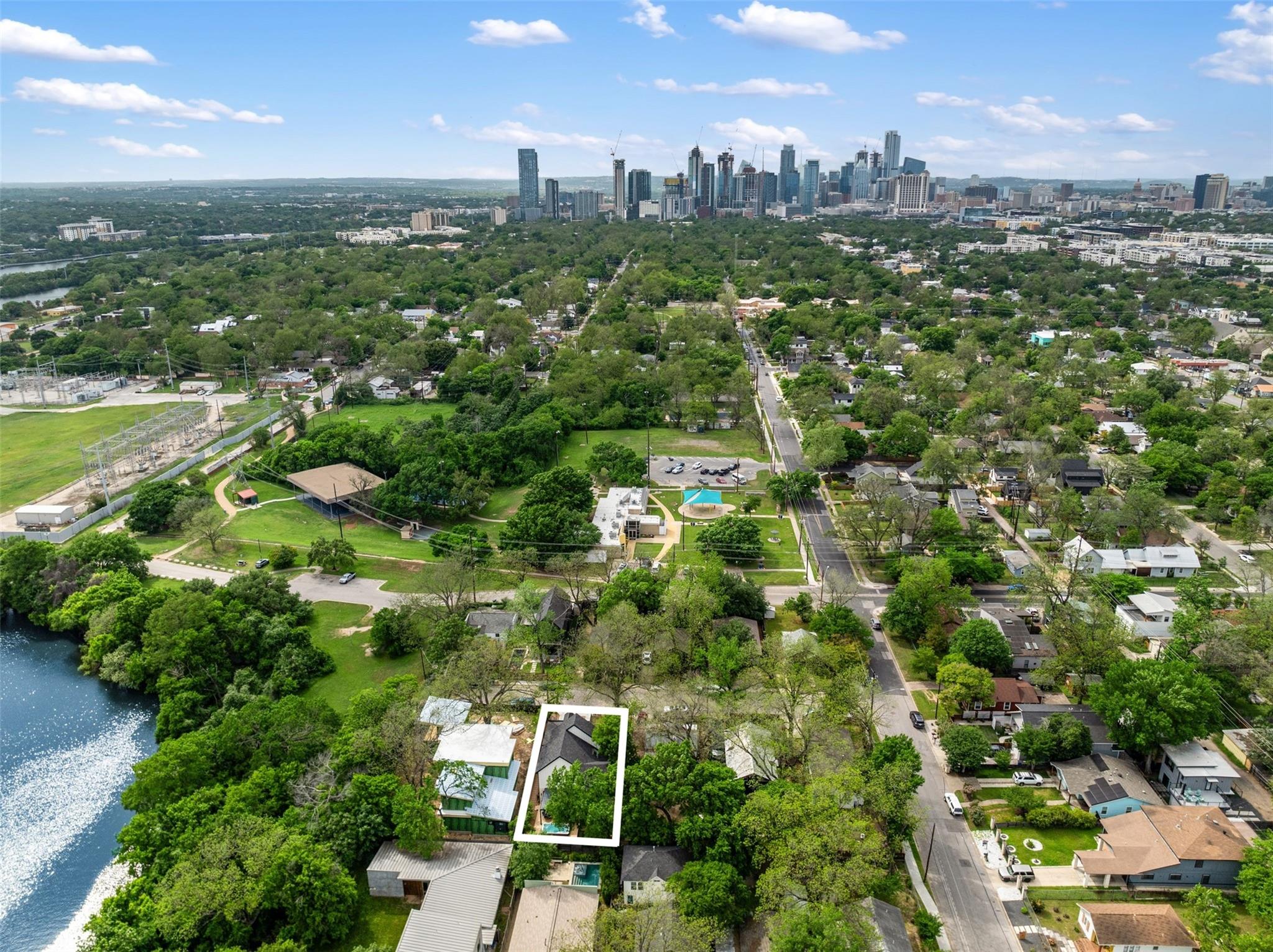 73 Julius St, Austin, TX 78702