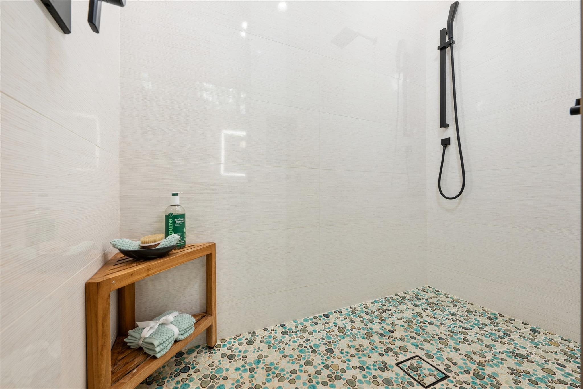 73 Julius St, Austin, TX 78702