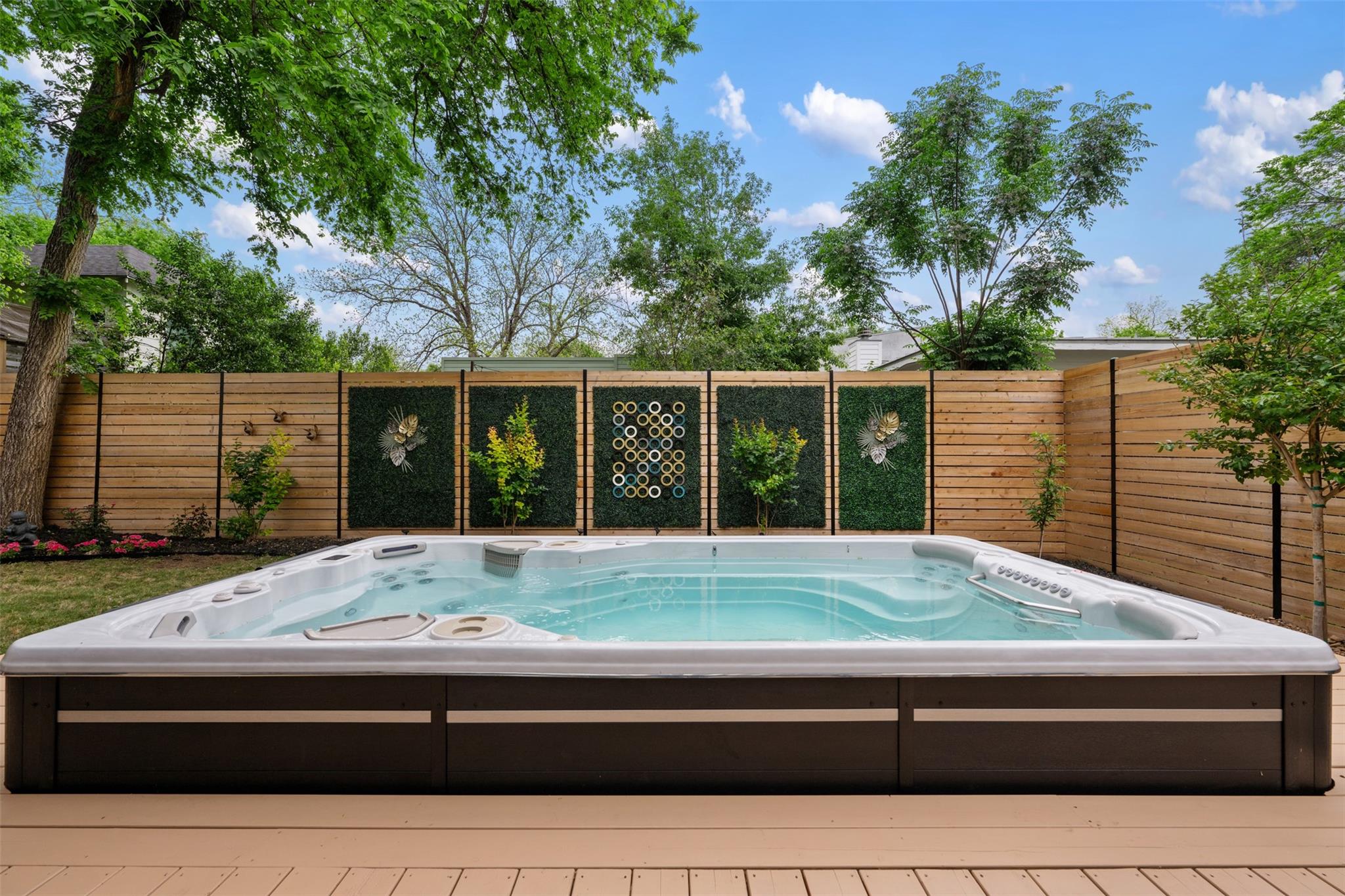 73 Julius St, Austin, TX 78702