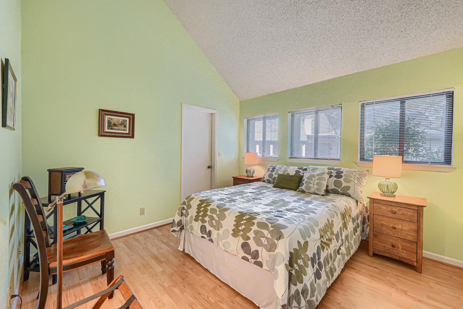 51 Casa Verde St, Lakeway, TX 78734