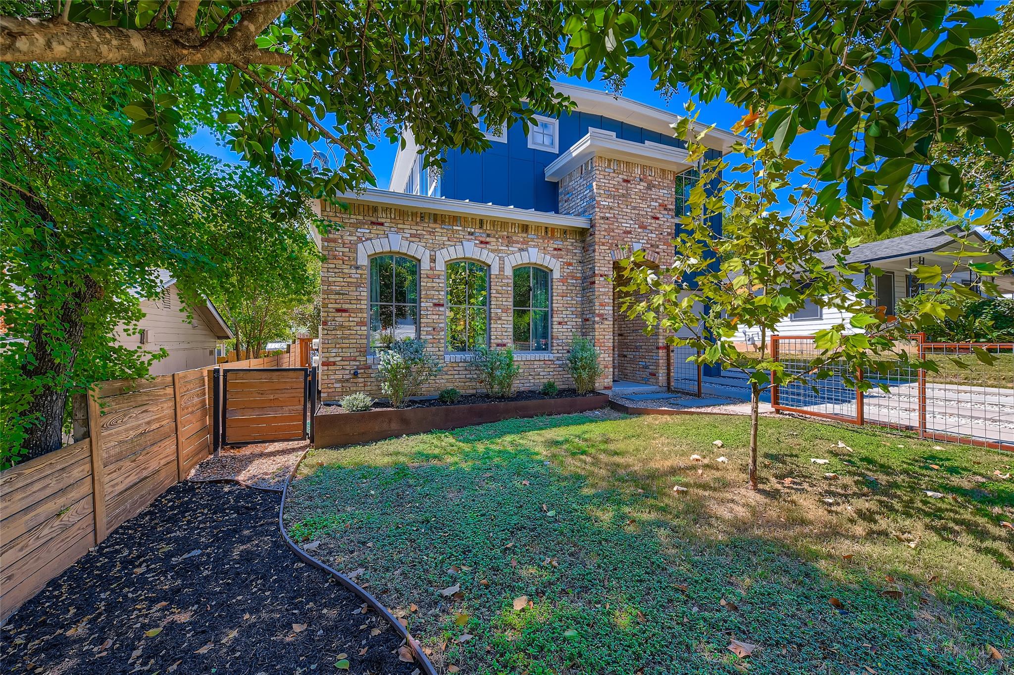 1604 Greenwood Ave # A, Austin, TX 78721