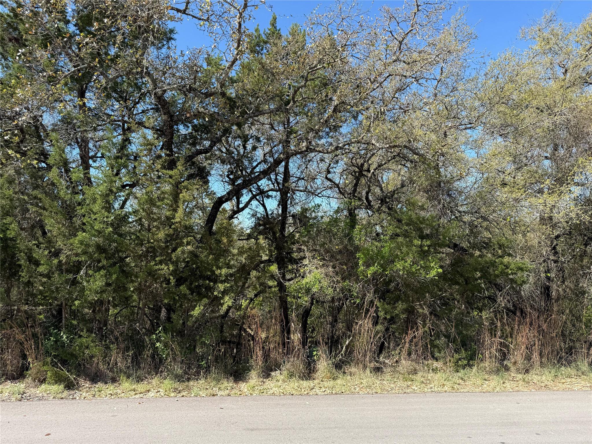 2304 Newton Dr, Lago Vista, TX 78645