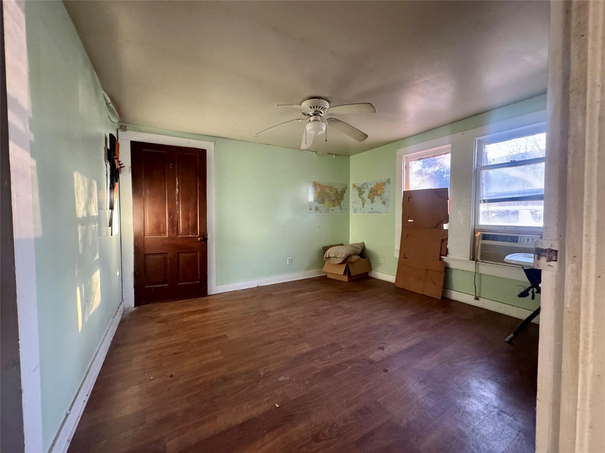 1017 Dailey St, San Marcos, TX 78666