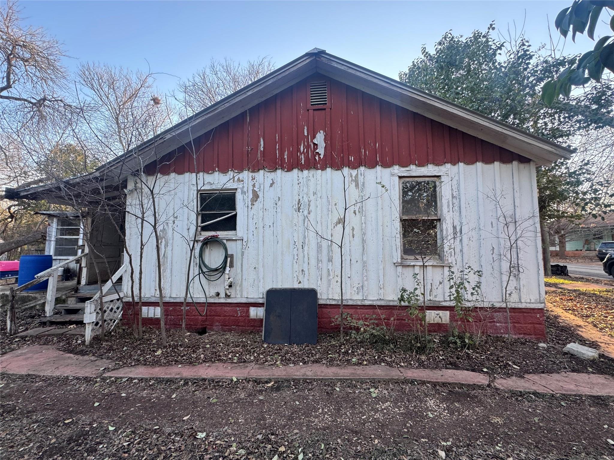 1017 Dailey St, San Marcos, TX 78666