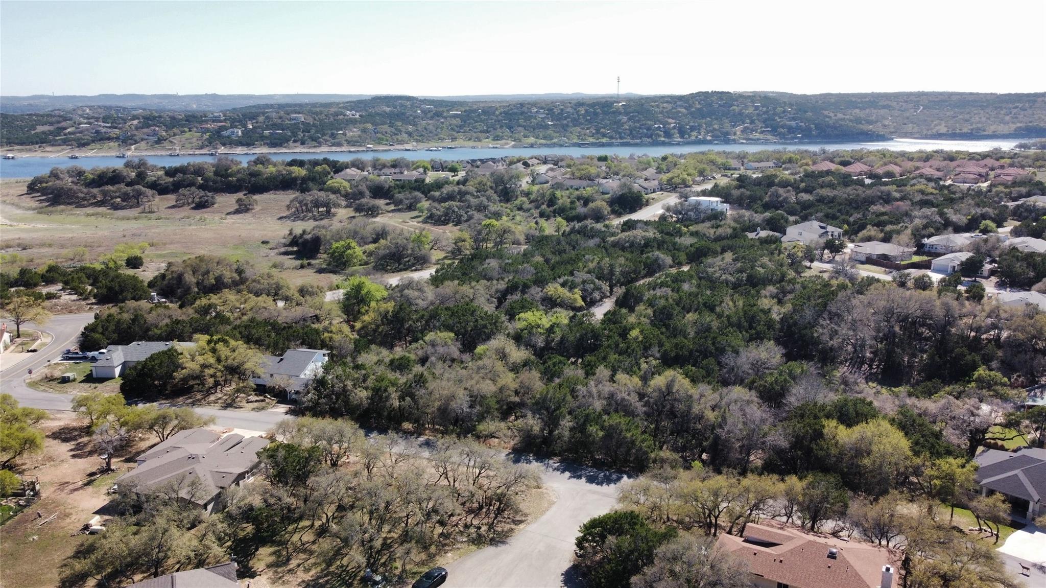 2306 Newton Dr, Lago Vista, TX 78645