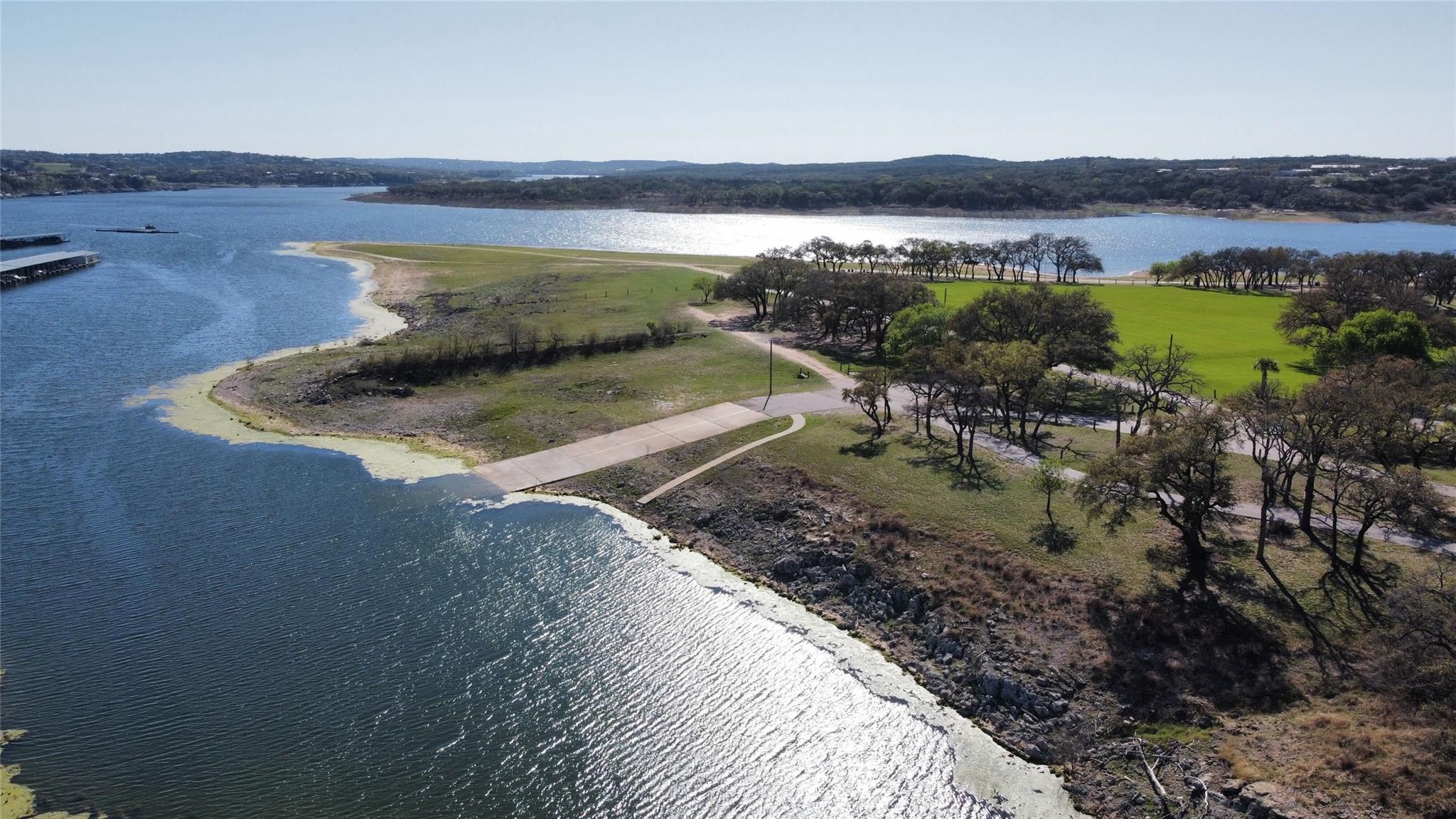 2306 Newton Dr, Lago Vista, TX 78645