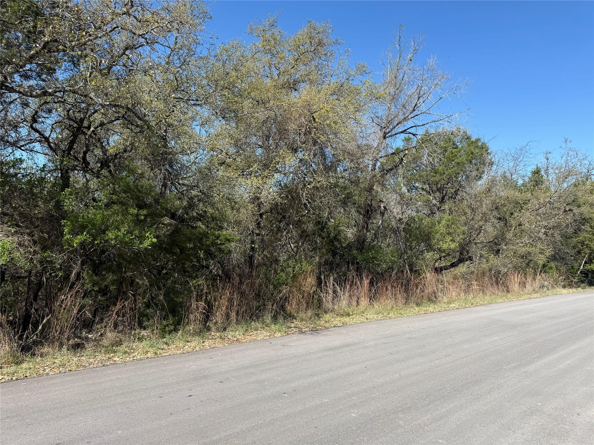 2306 Newton Dr, Lago Vista, TX 78645