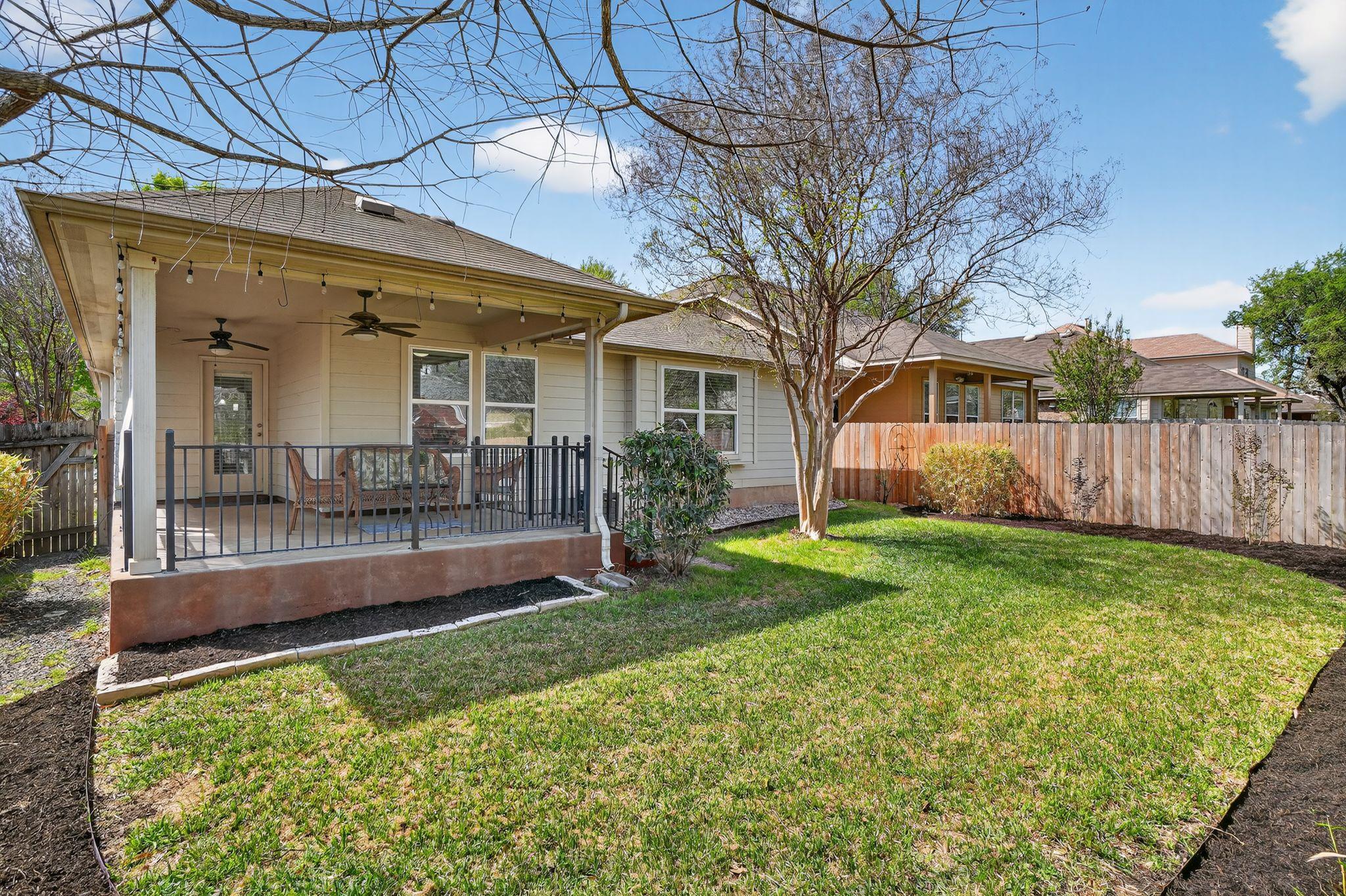 591 Middle Crk, Buda, TX 78610