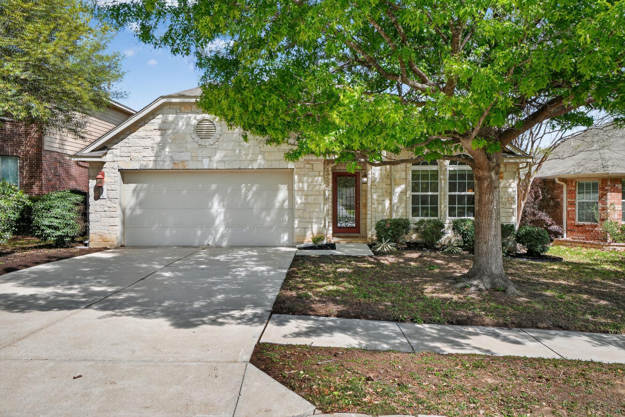 591 Middle Crk, Buda, TX 78610