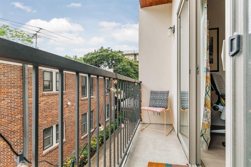 908 Nueces St # 24, Austin, TX 78701