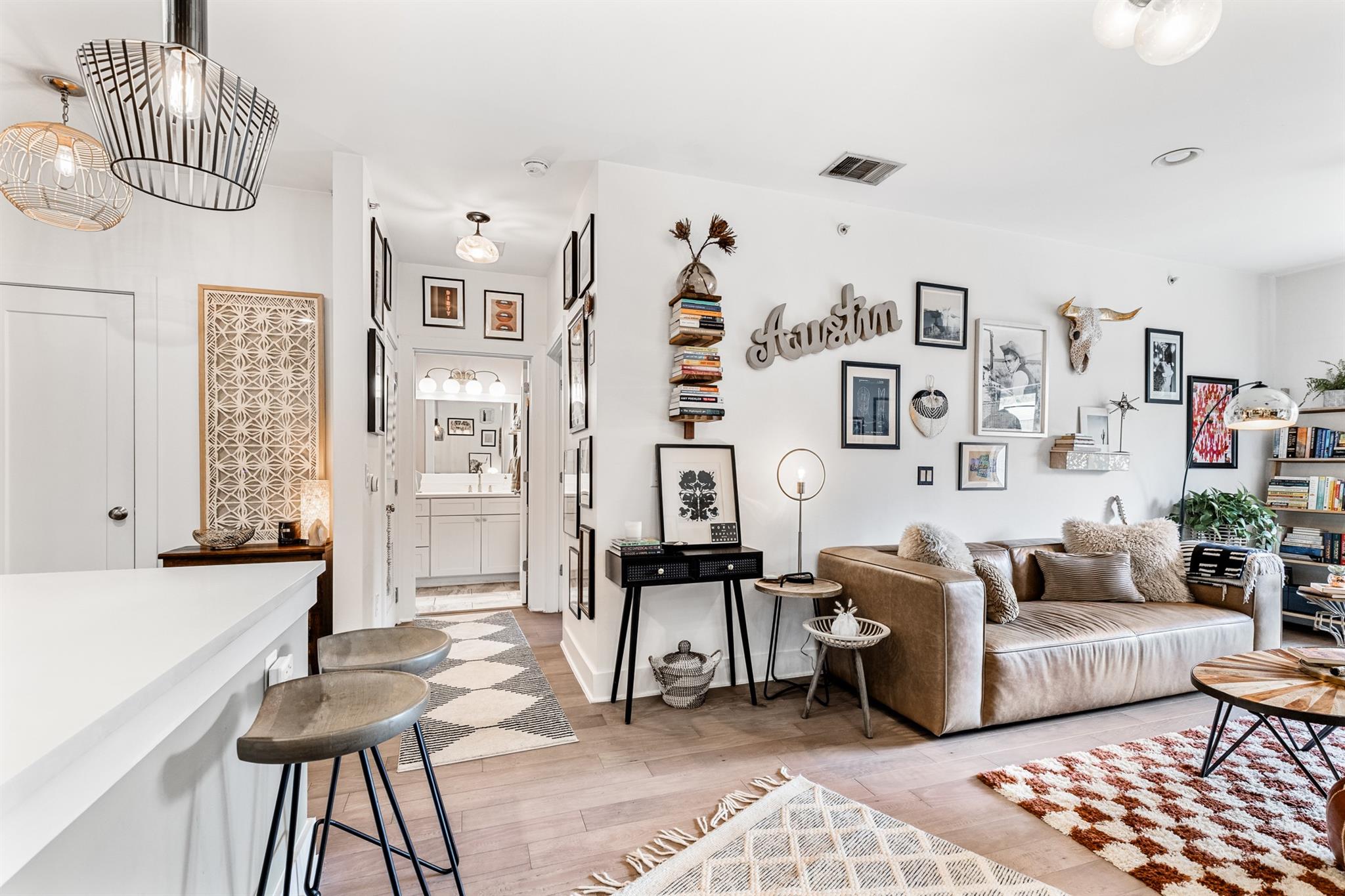 908 Nueces St # 24, Austin, TX 78701