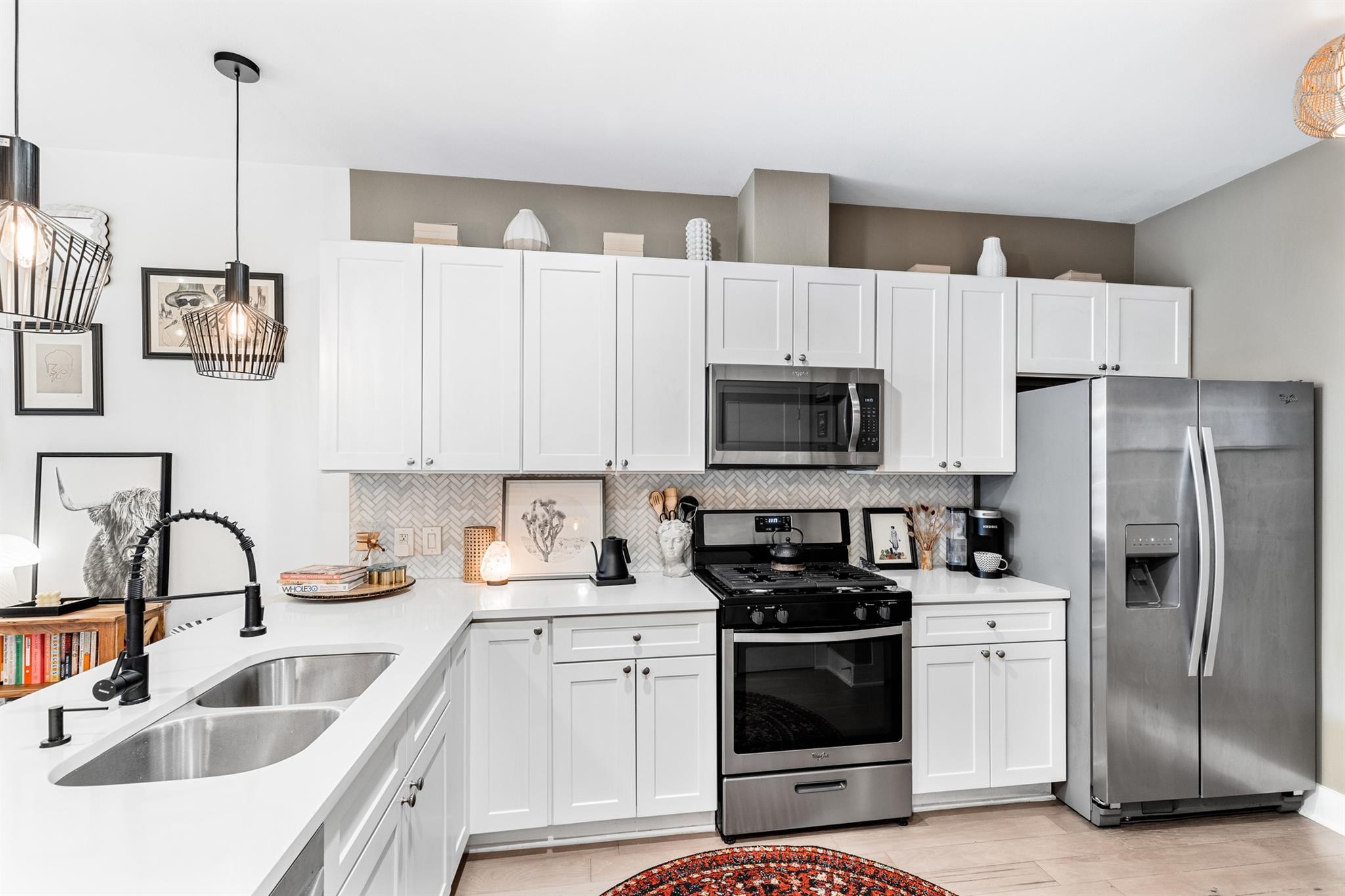 908 Nueces St # 24, Austin, TX 78701