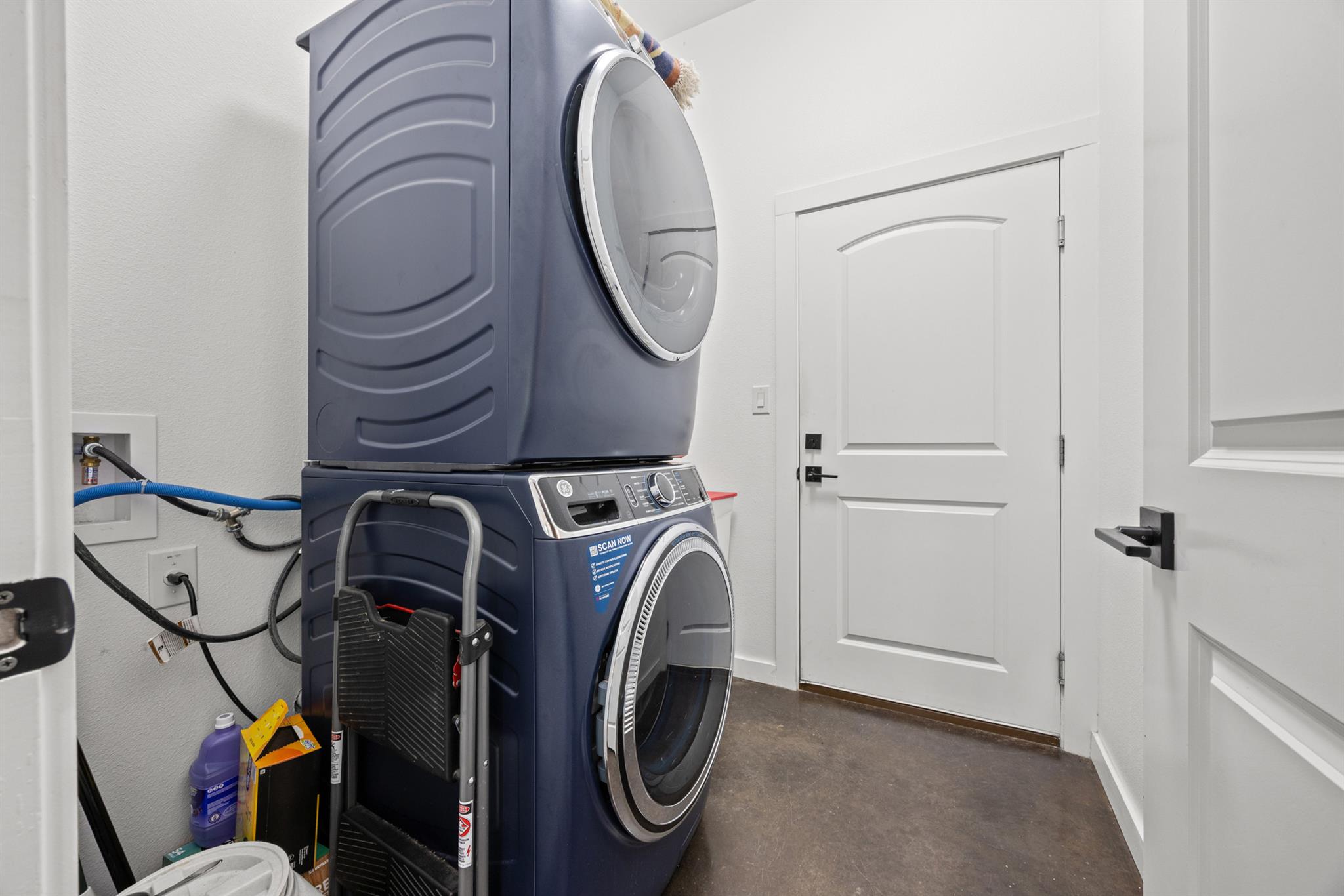 145 Haliimaile Ln, Bastrop, TX 78602