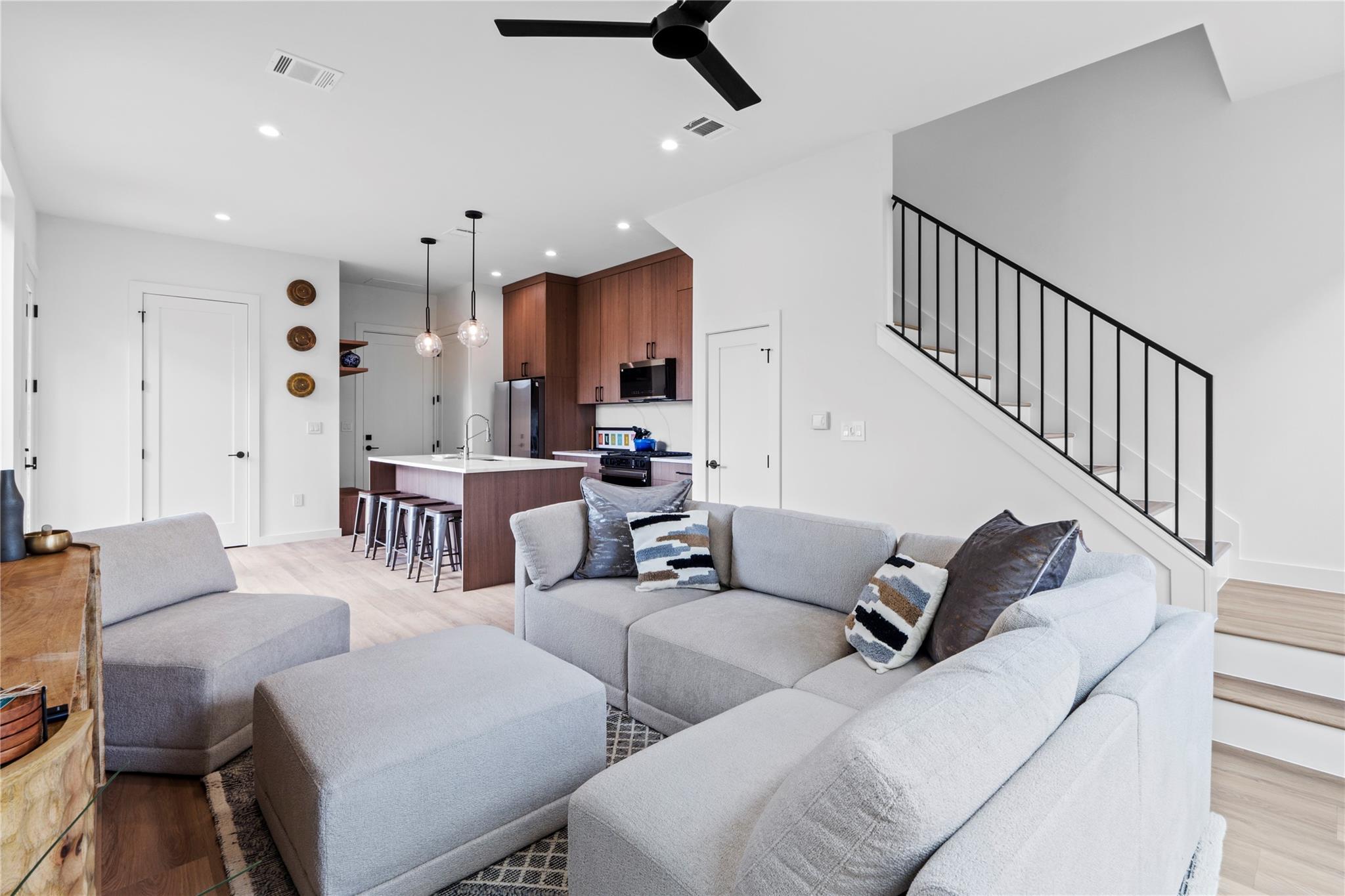 506 Krebs Ln # 3, Austin, TX 78704