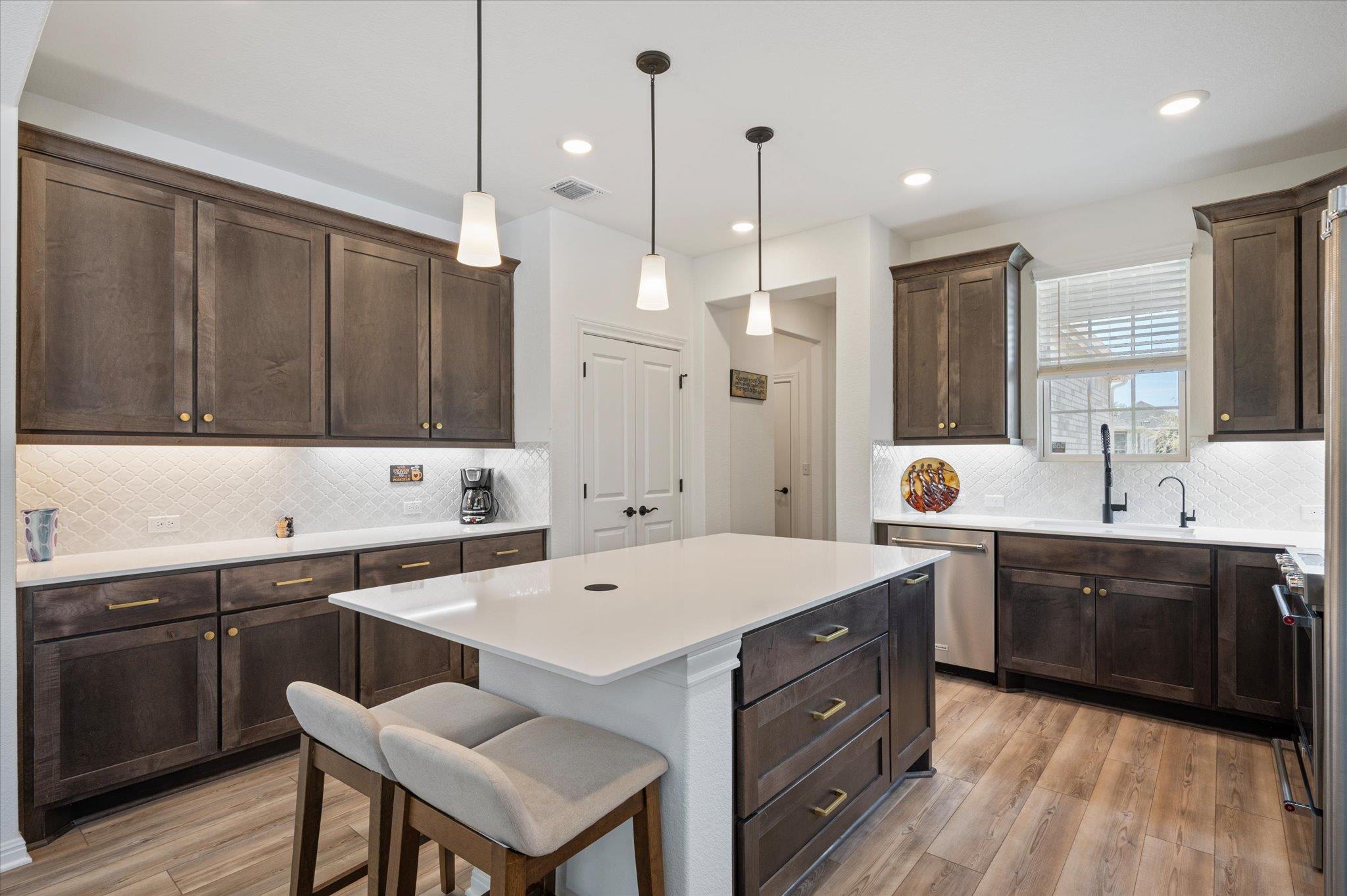 112 Clay Hill St, Georgetown, TX 78633