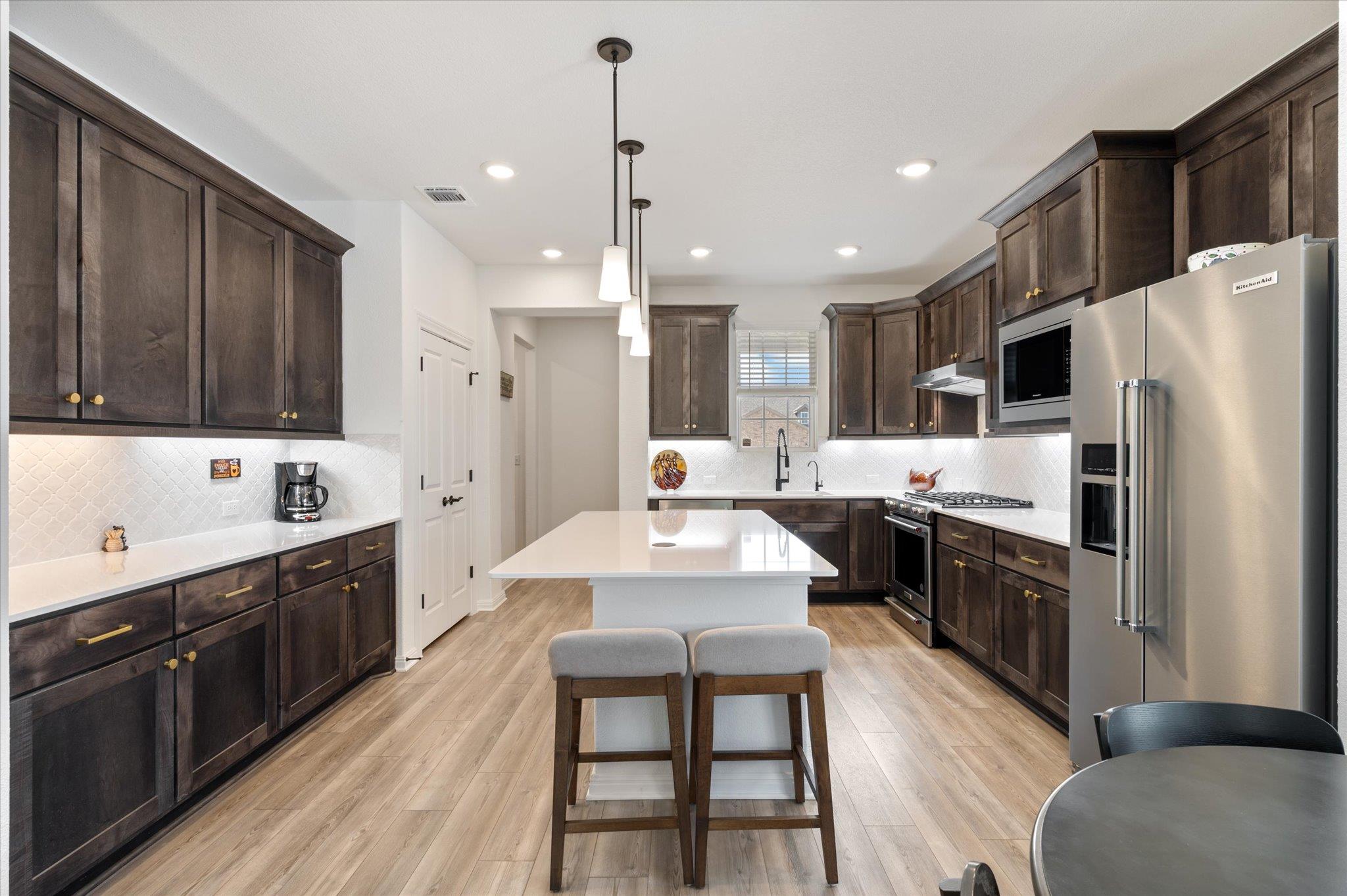 112 Clay Hill St, Georgetown, TX 78633