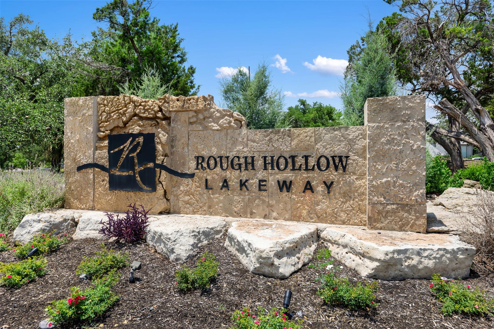 205 Antigua Way, Lakeway, TX 78738