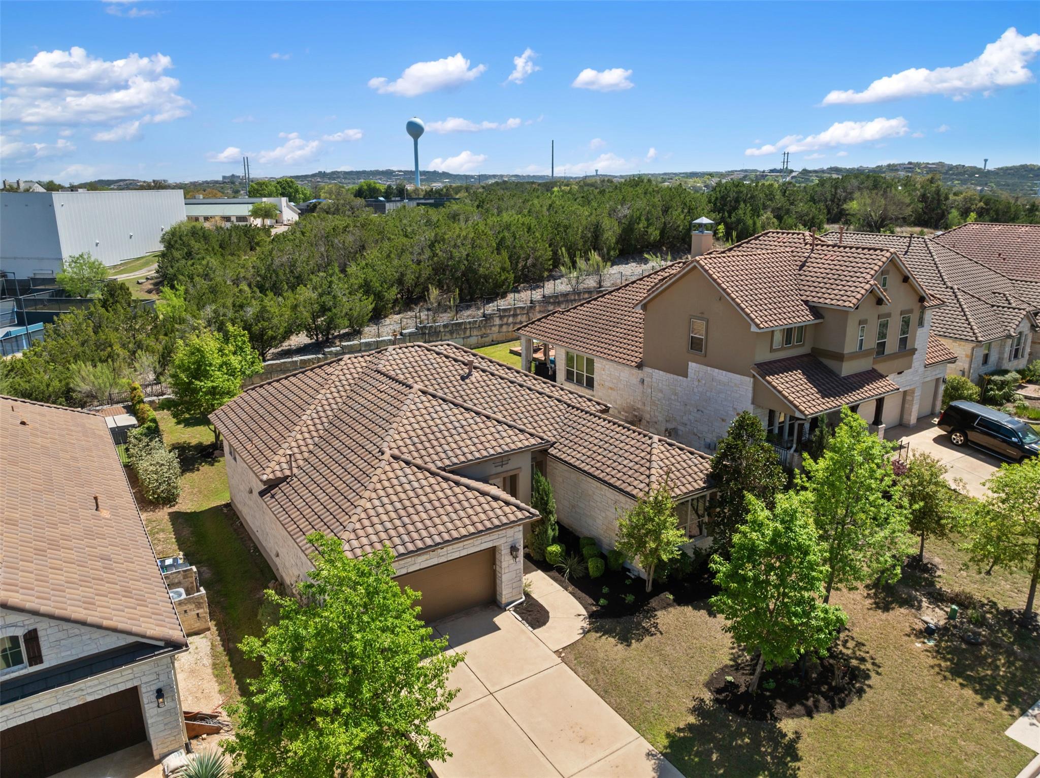 205 Antigua Way, Lakeway, TX 78738