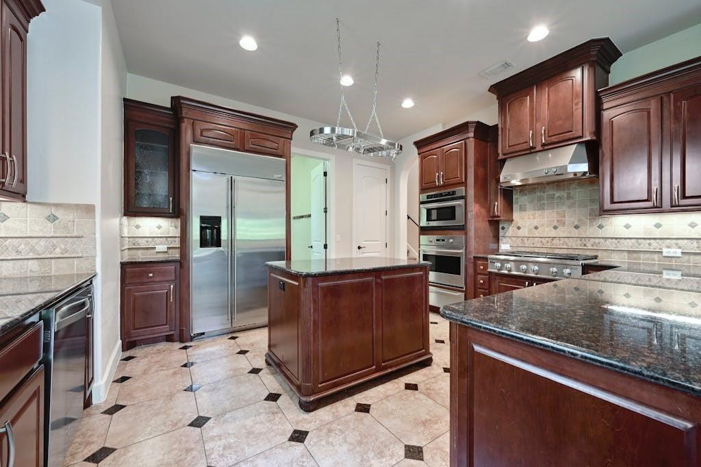 1036 Liberty Park Dr # 52B, Austin, TX 78746