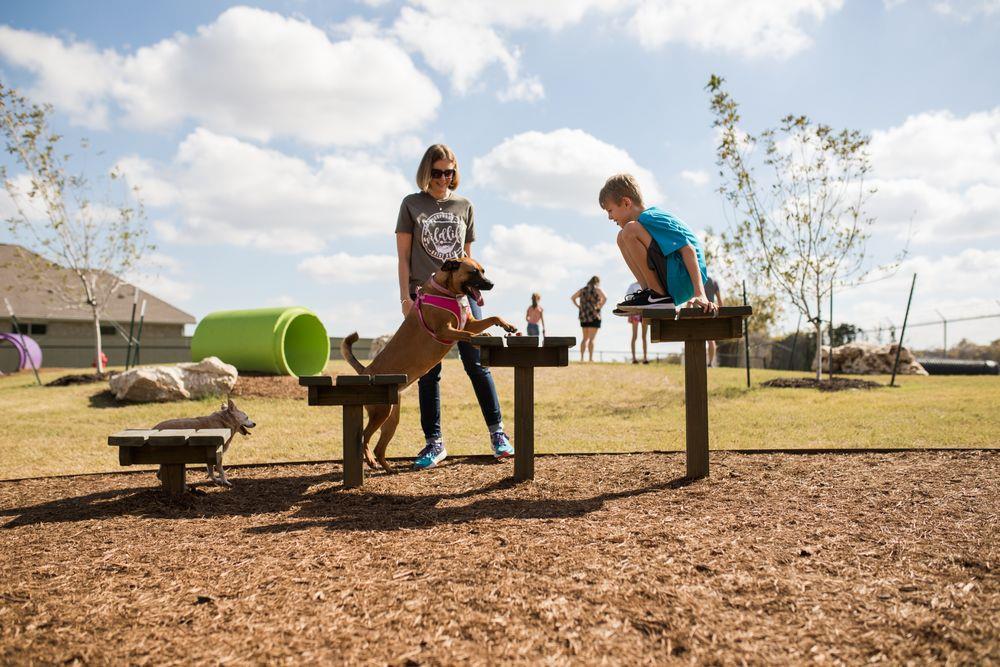 125 Las Posas Dr, Liberty Hill, TX 78642