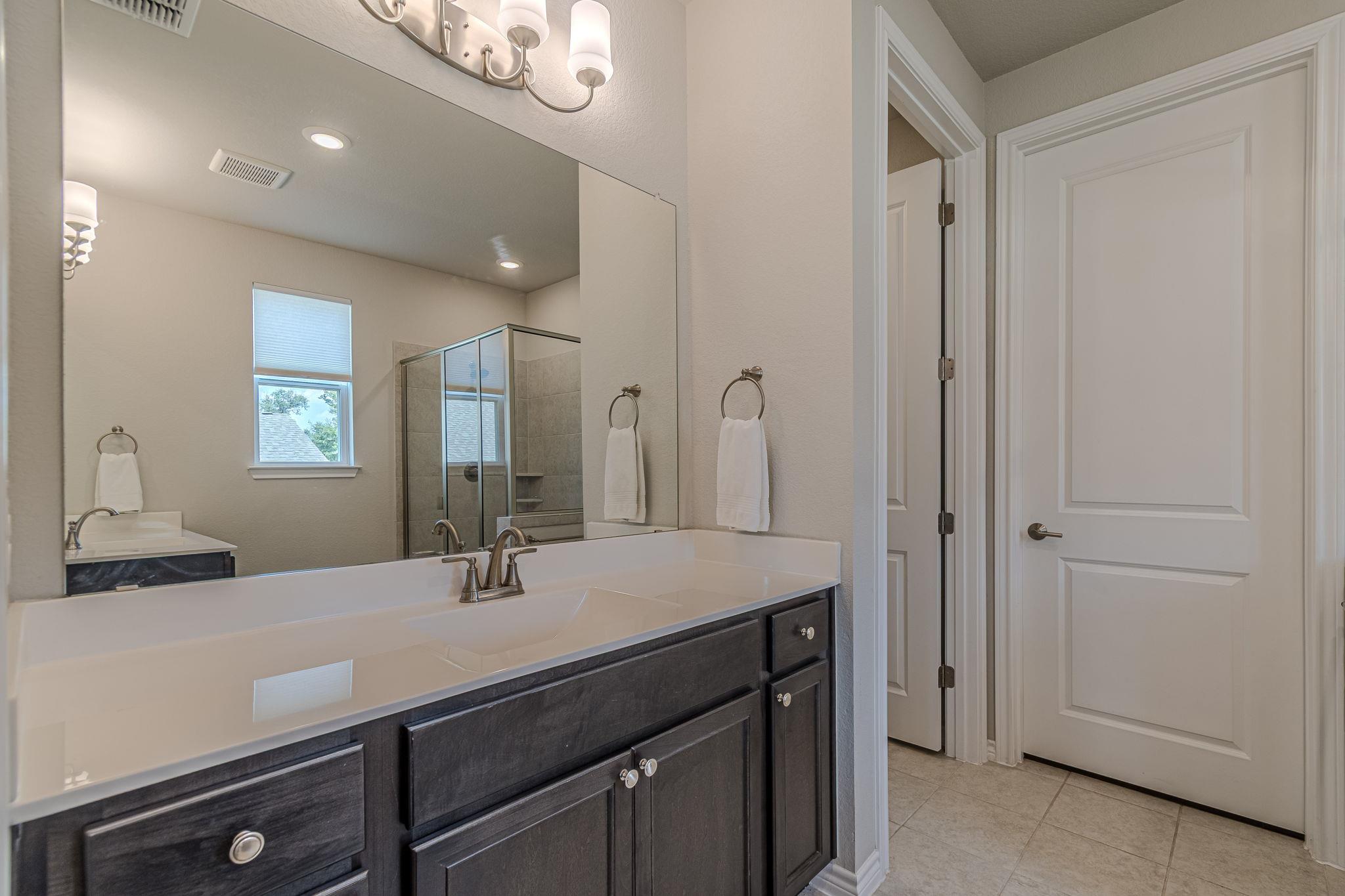 318 Dancing Oak Ln # 104, San Marcos, TX 78666