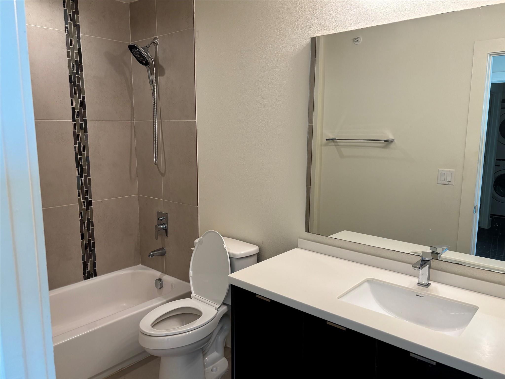 604 N Bluff Dr # 242, Austin, TX 78745