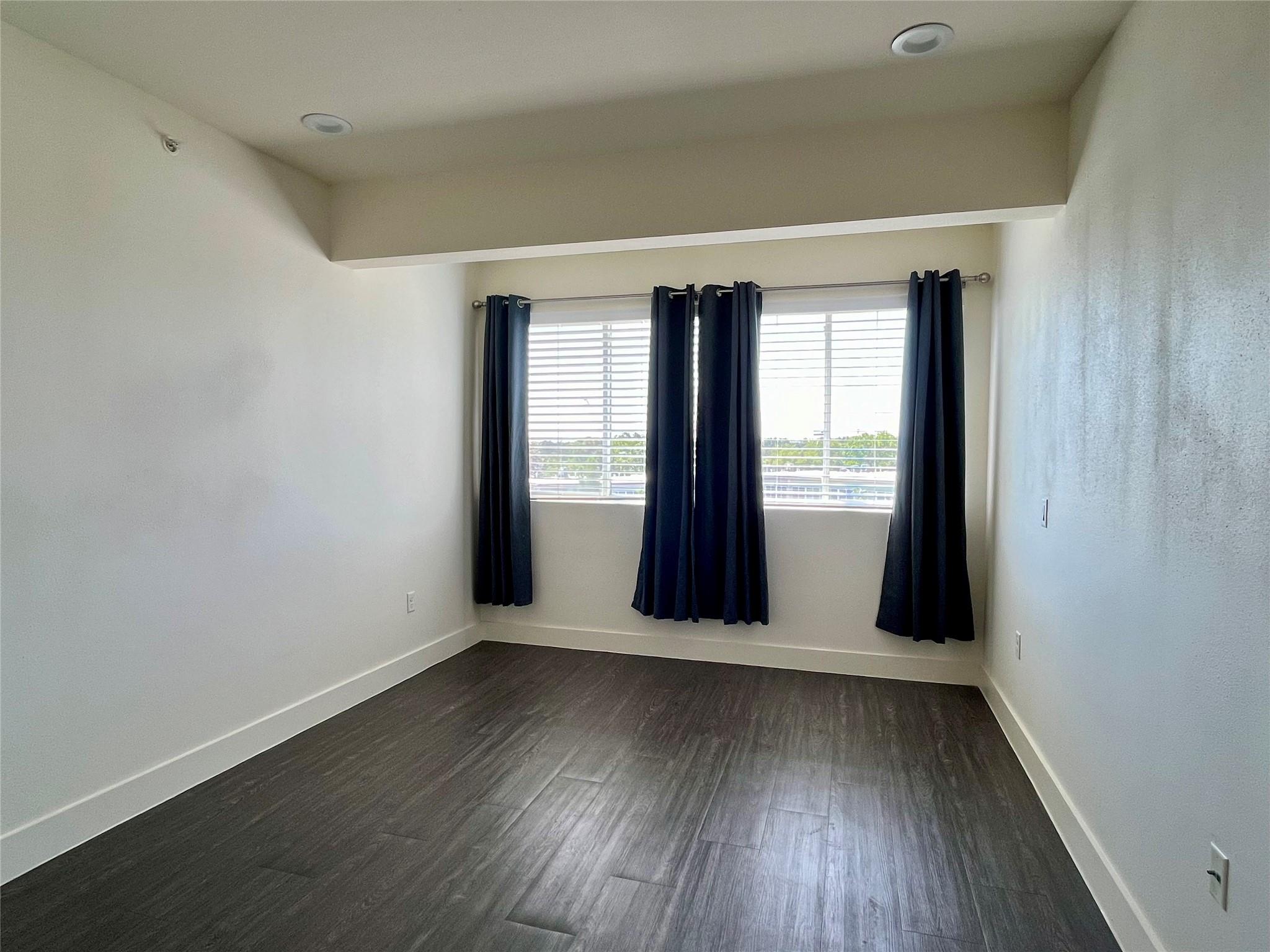 604 N Bluff Dr # 242, Austin, TX 78745