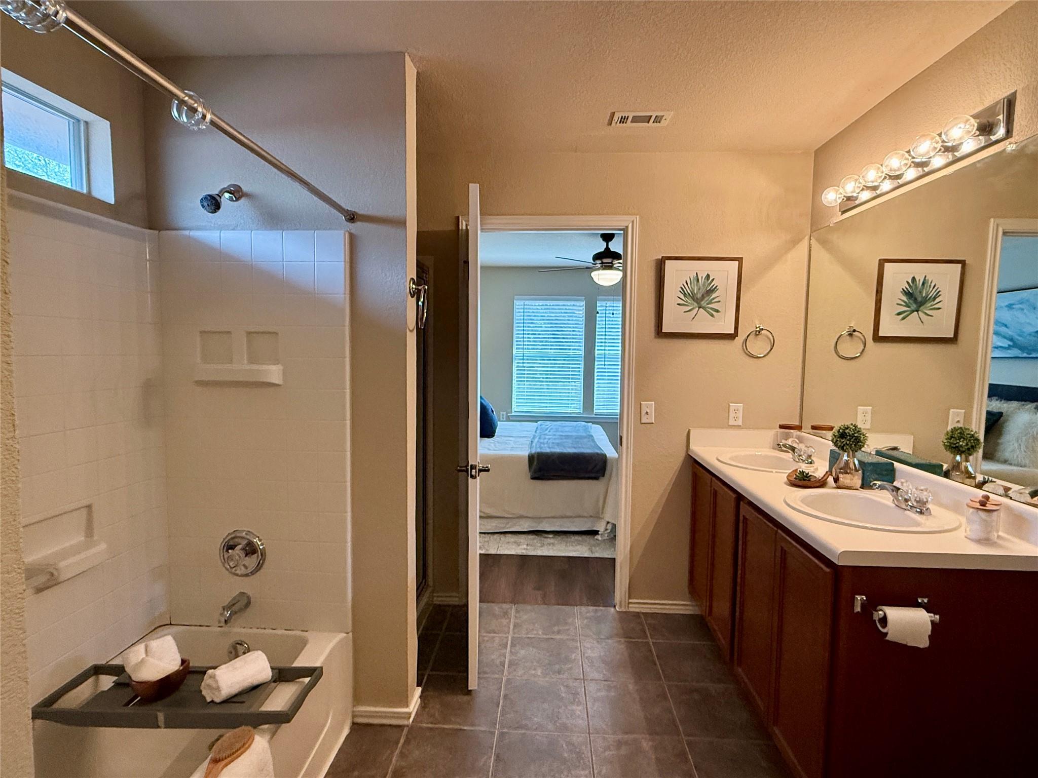 2503 Magin Meadow Dr, Austin, TX 78744