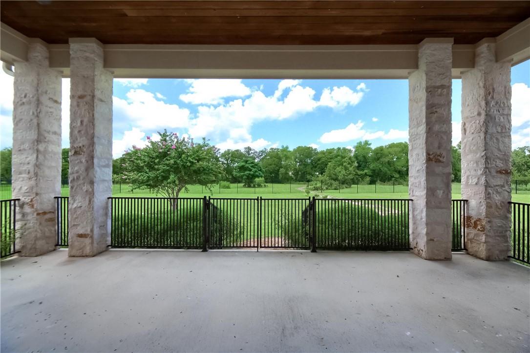 145 Powder Horn Rd, Bastrop, TX 78602