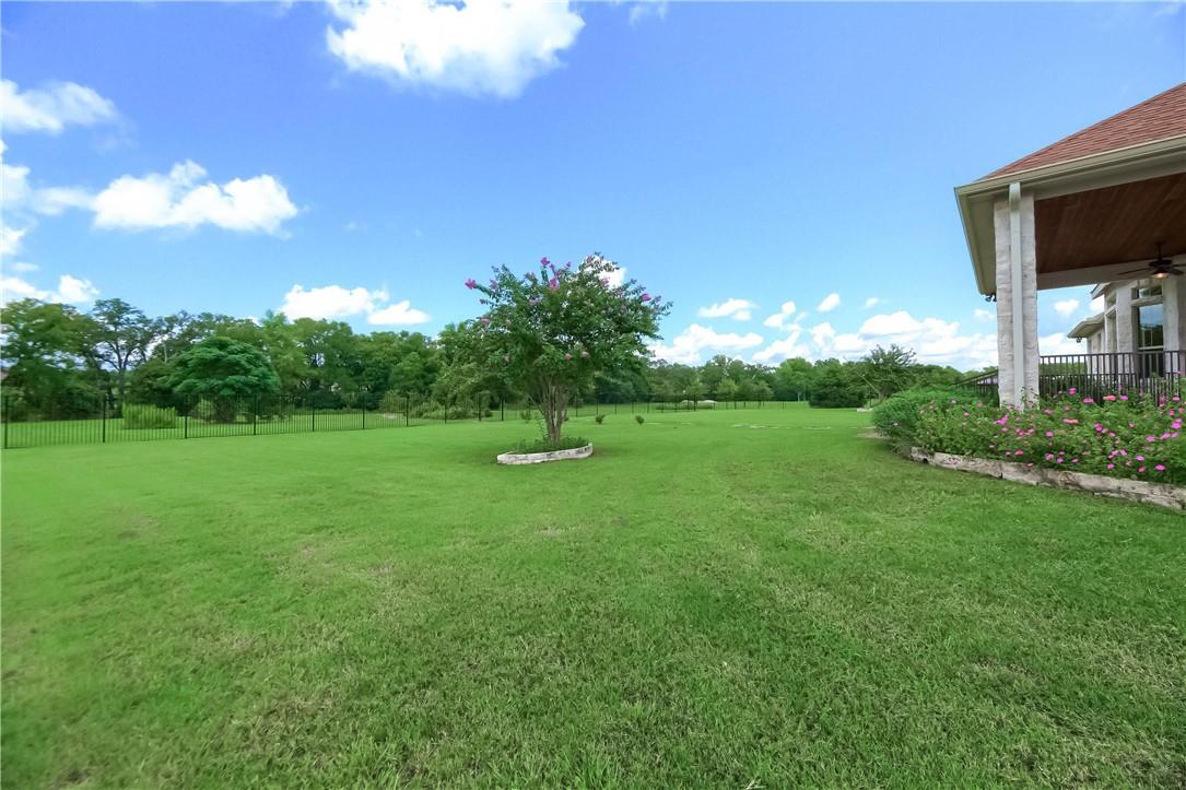 145 Powder Horn Rd, Bastrop, TX 78602