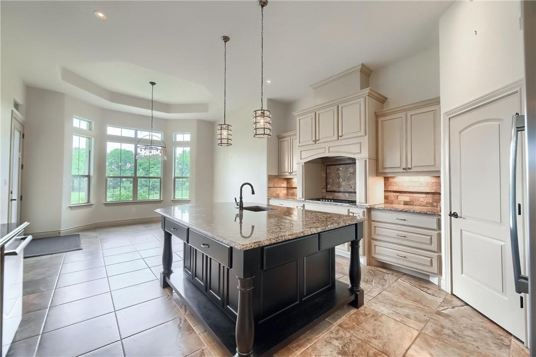 145 Powder Horn Rd, Bastrop, TX 78602