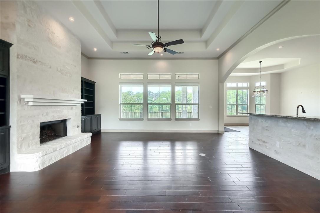 145 Powder Horn Rd, Bastrop, TX 78602