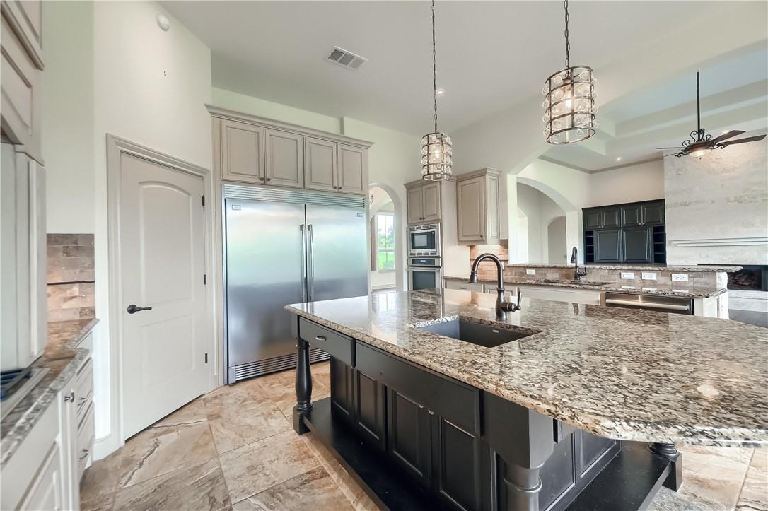 145 Powder Horn Rd, Bastrop, TX 78602