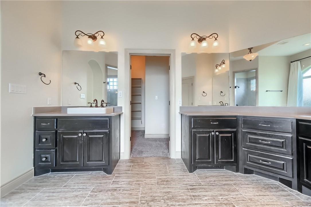 145 Powder Horn Rd, Bastrop, TX 78602