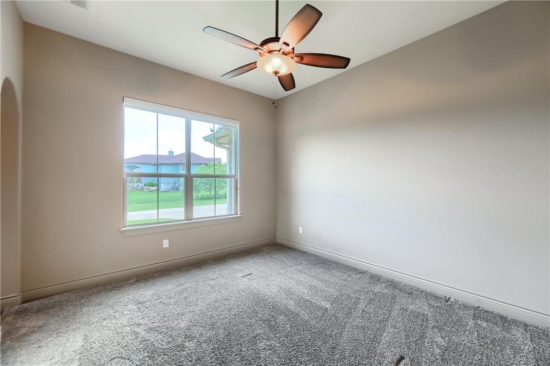 145 Powder Horn Rd, Bastrop, TX 78602