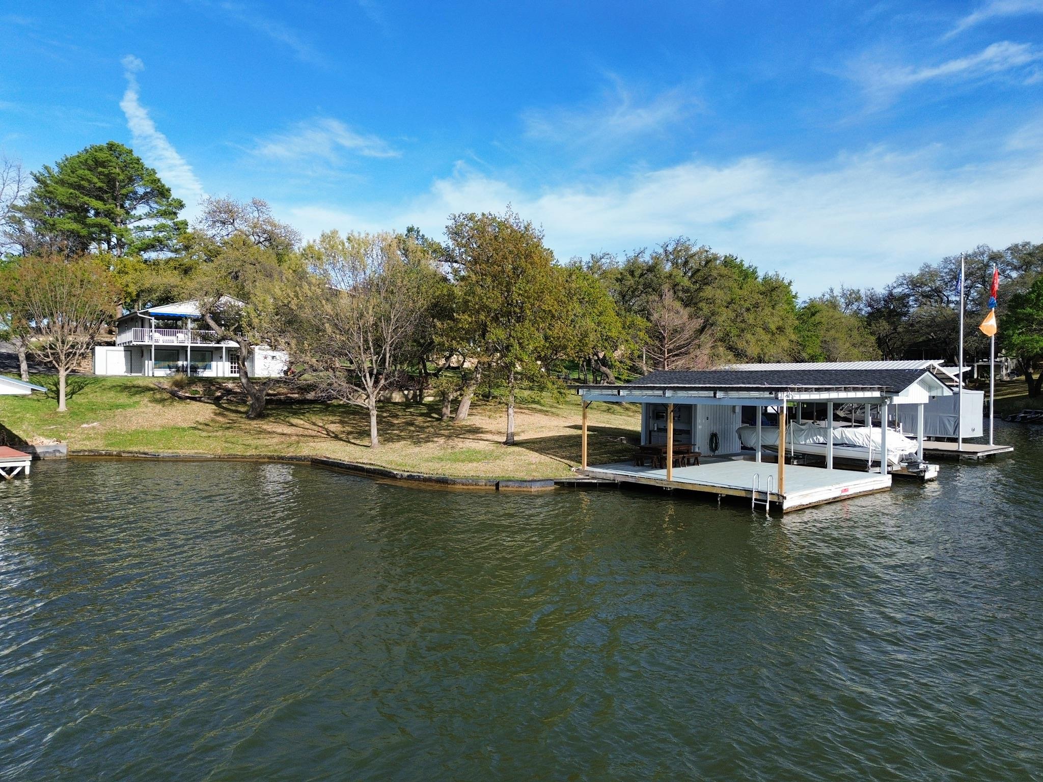 3600 Packsaddle Dr, Horseshoe Bay, TX 78657