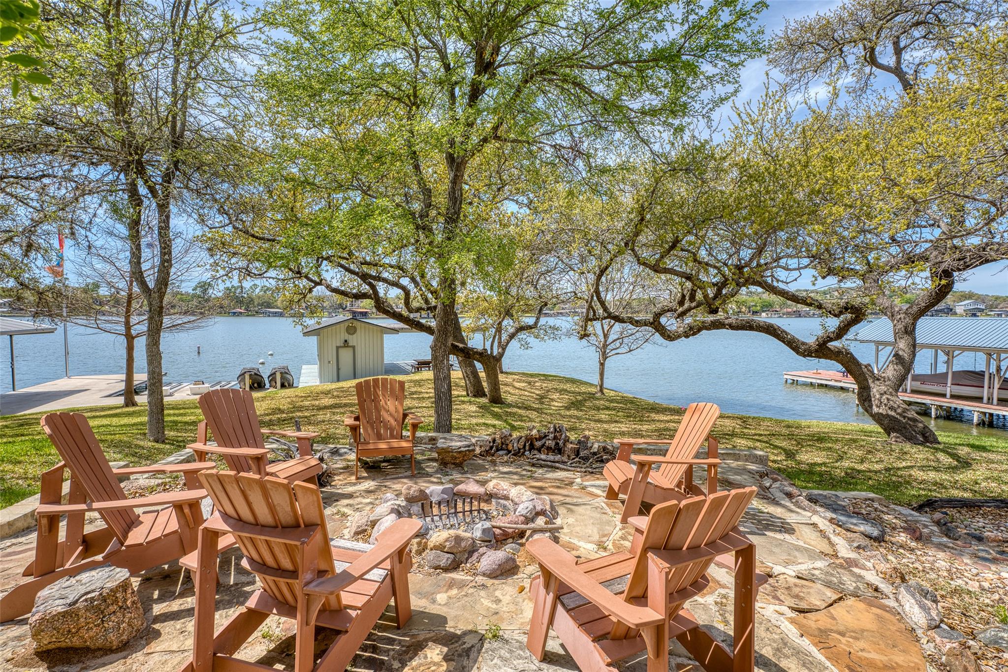 3600 Packsaddle Dr, Horseshoe Bay, TX 78657