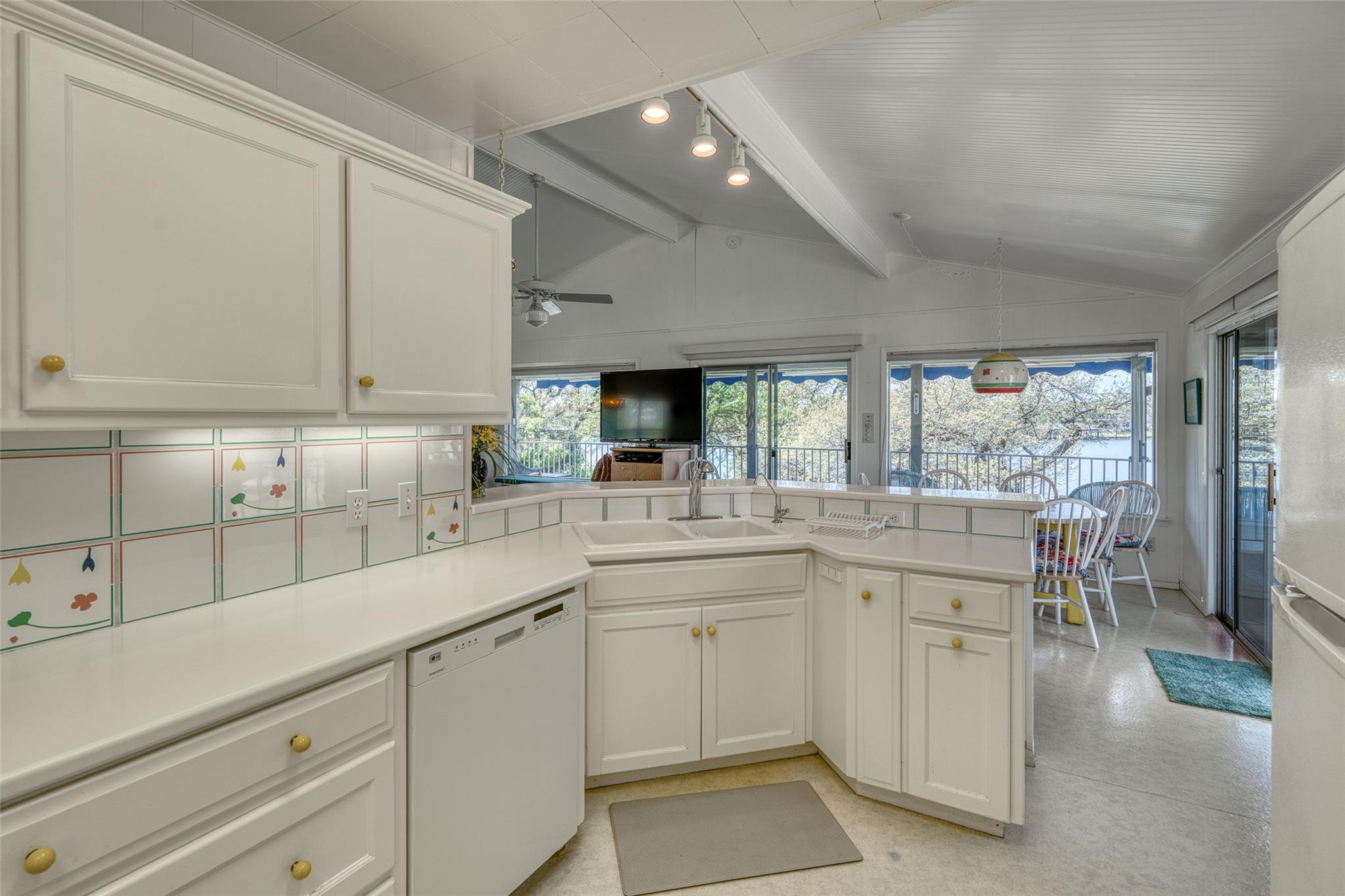 3600 Packsaddle Dr, Horseshoe Bay, TX 78657